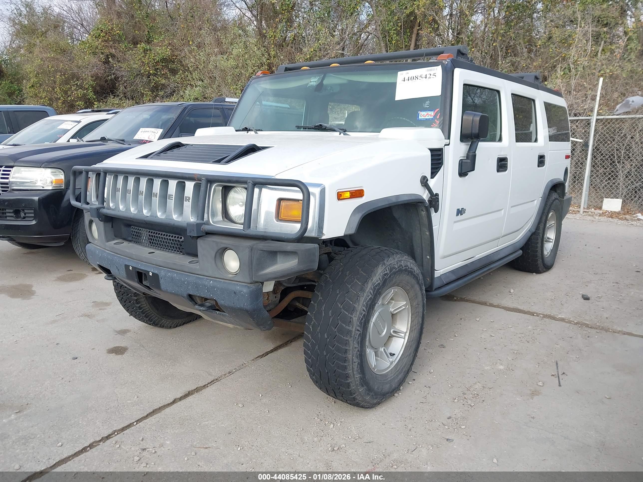 HUMMER H2 image 2