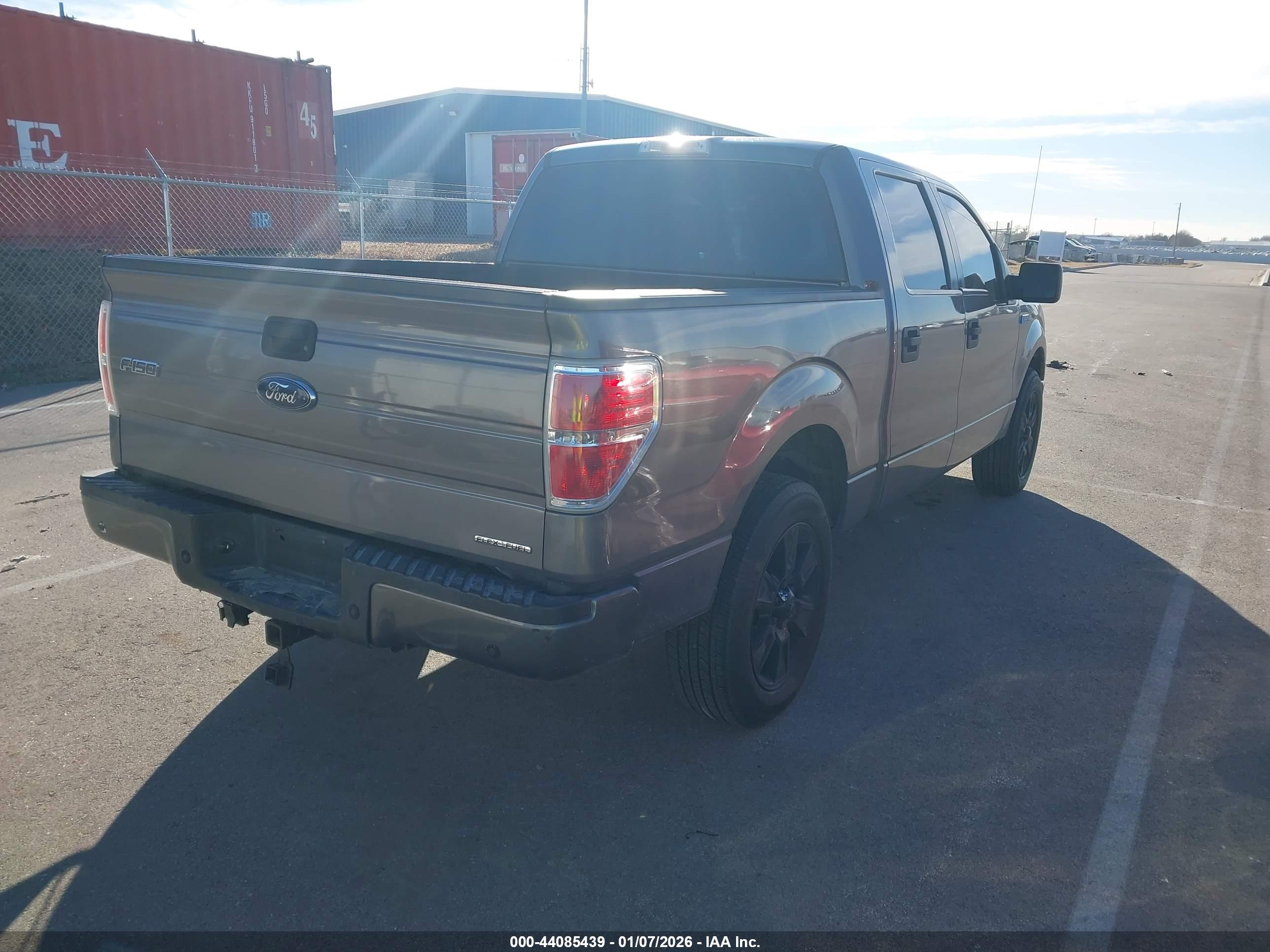FORD F-150 image 4