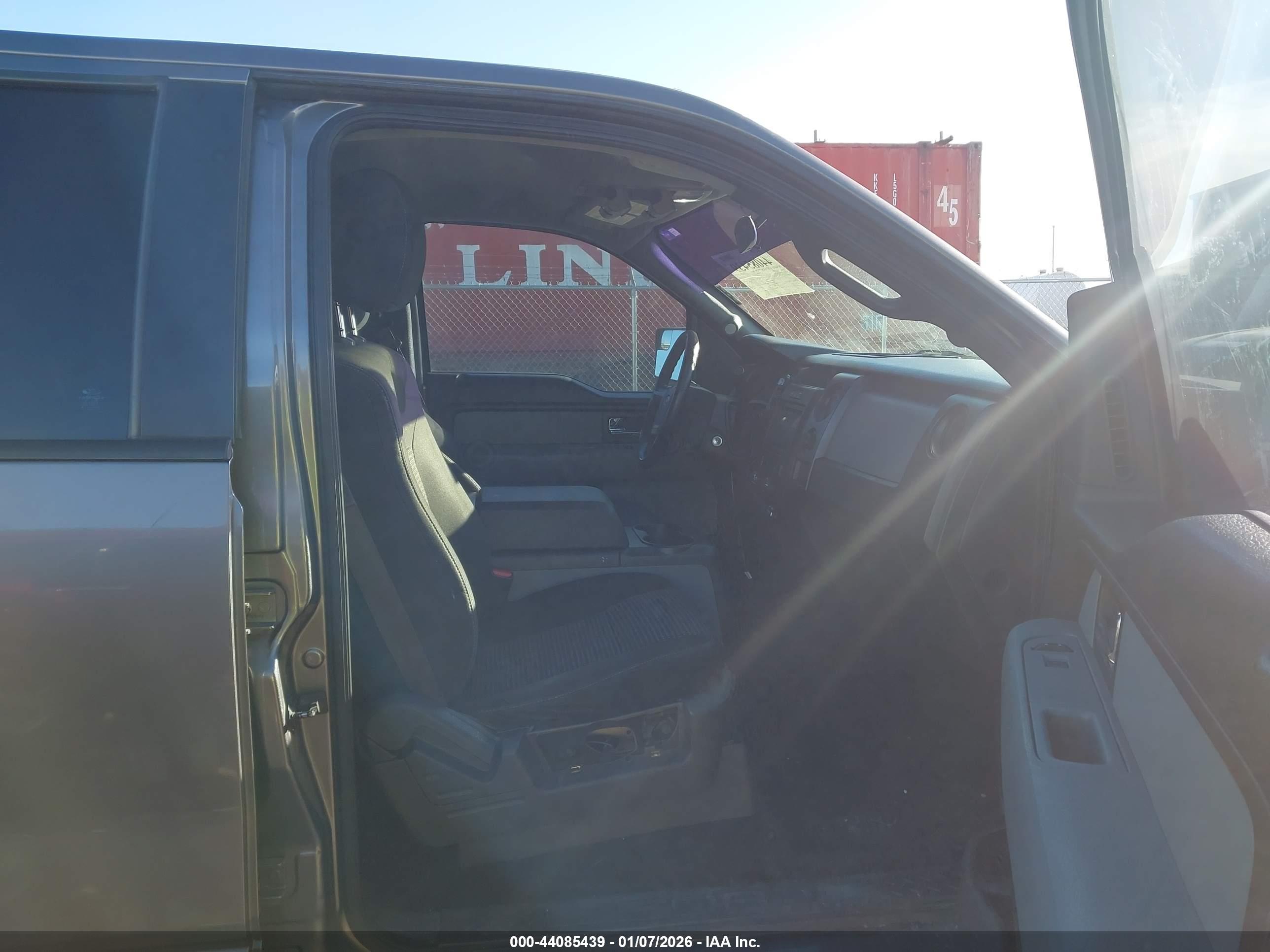 FORD F-150 image 5