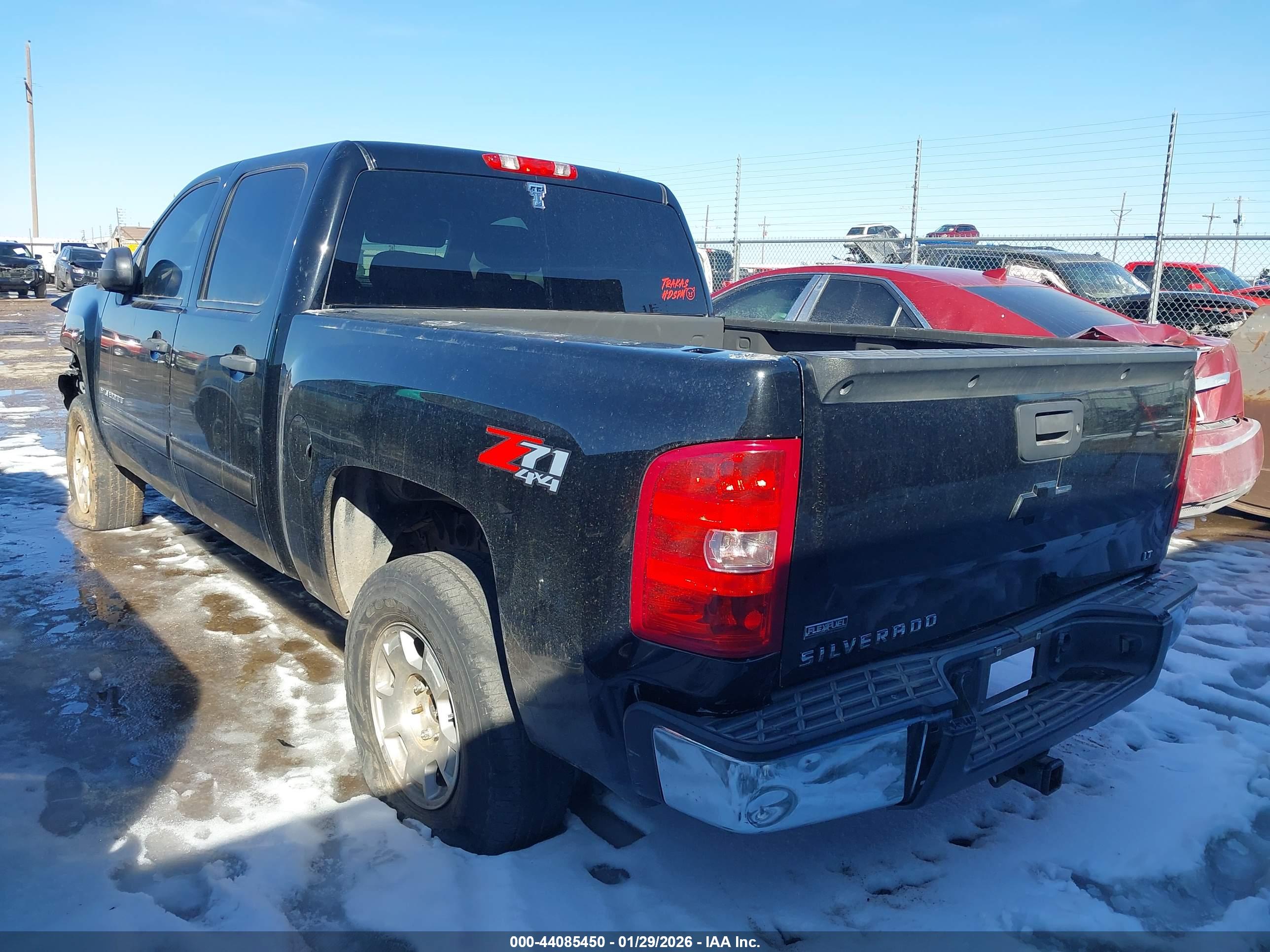 CHEVROLET SILVERADO image 3