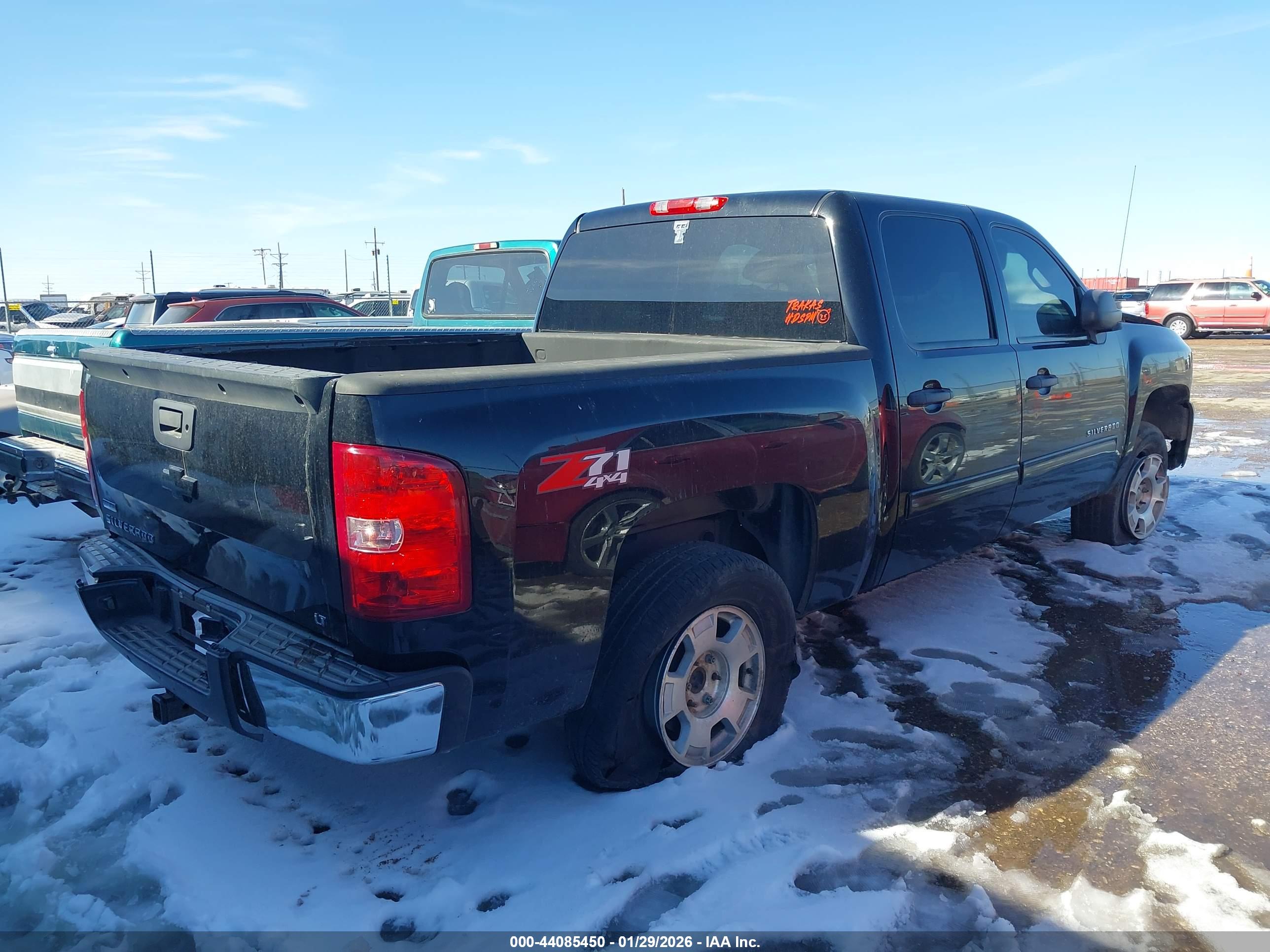 CHEVROLET SILVERADO image 4