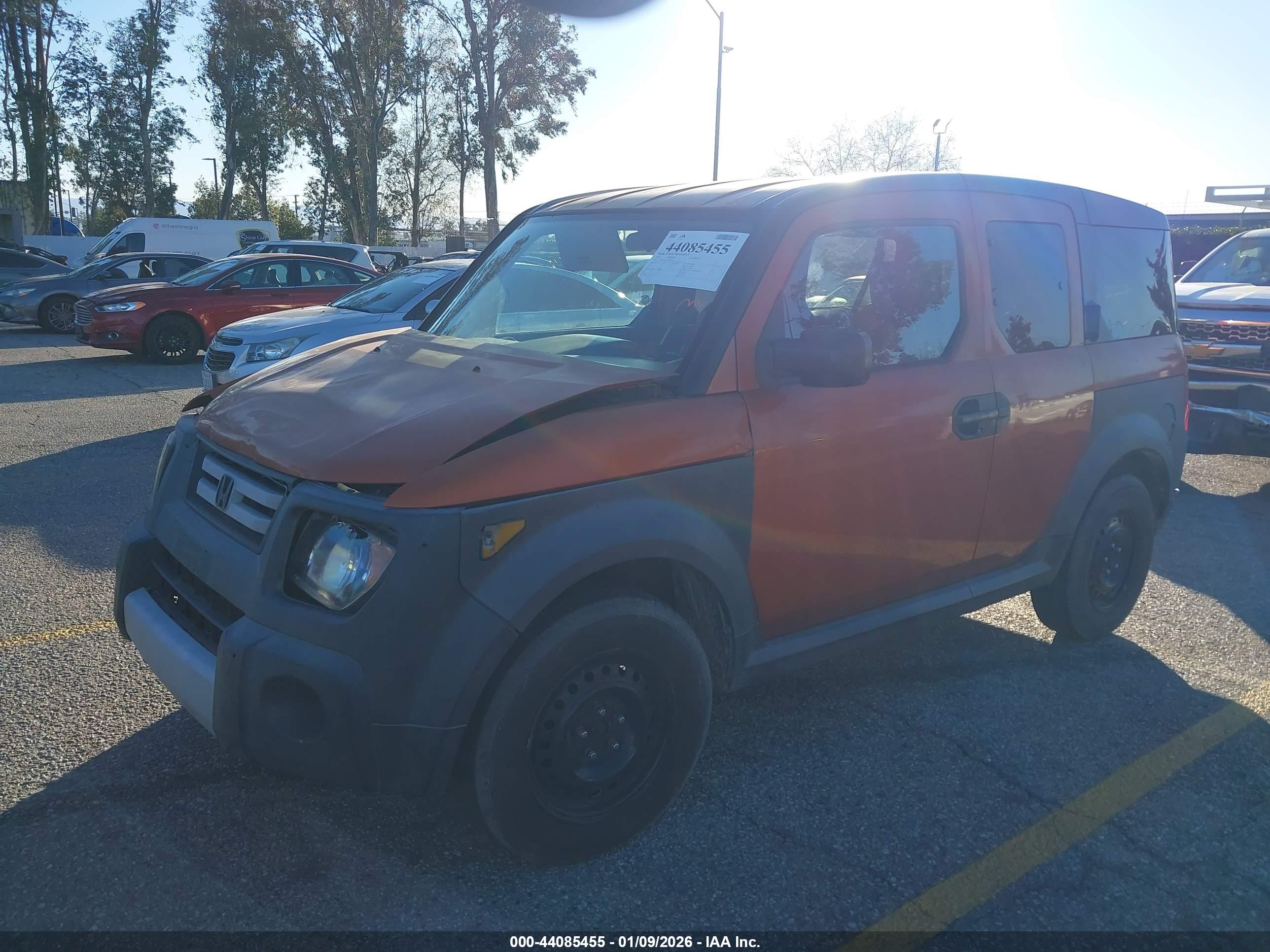 HONDA ELEMENT image 2