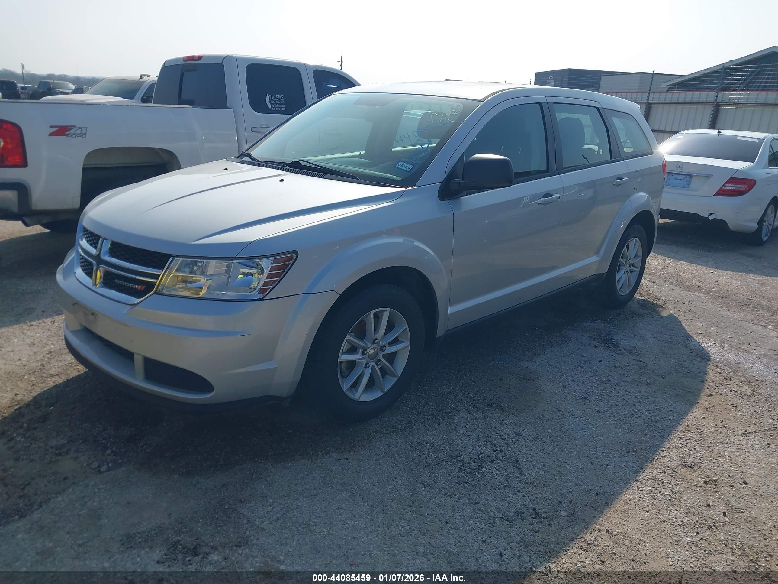 DODGE JOURNEY image 2