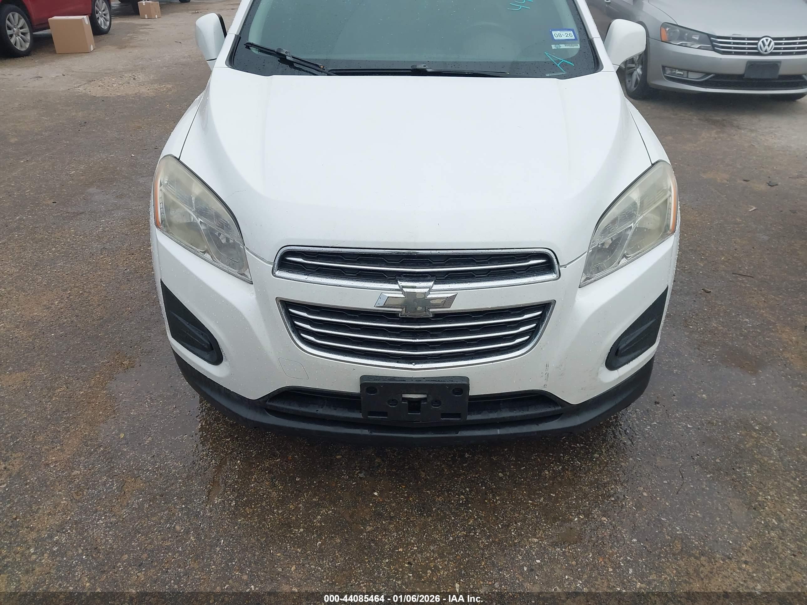 CHEVROLET TRAX image 6