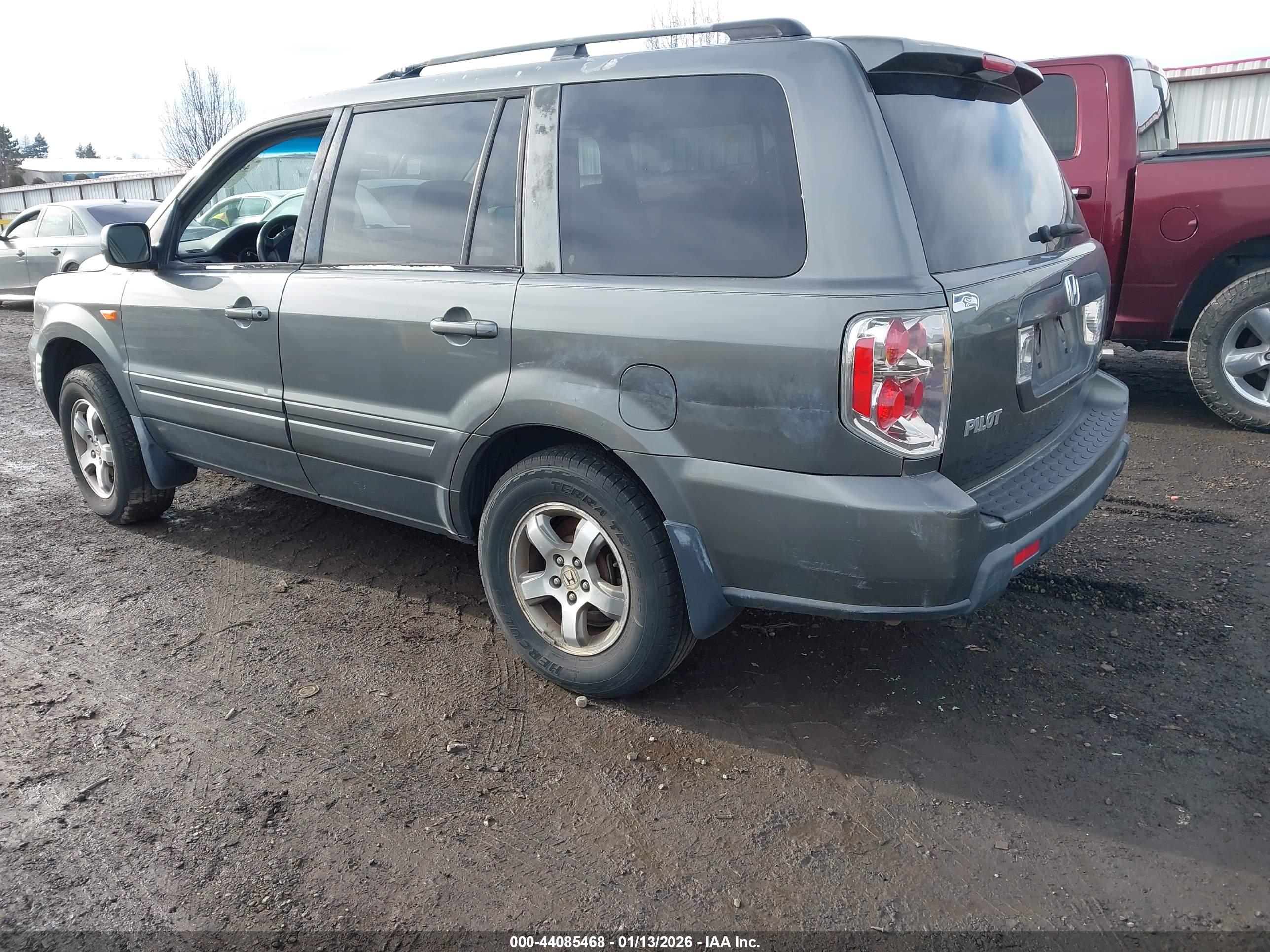 HONDA PILOT image 3