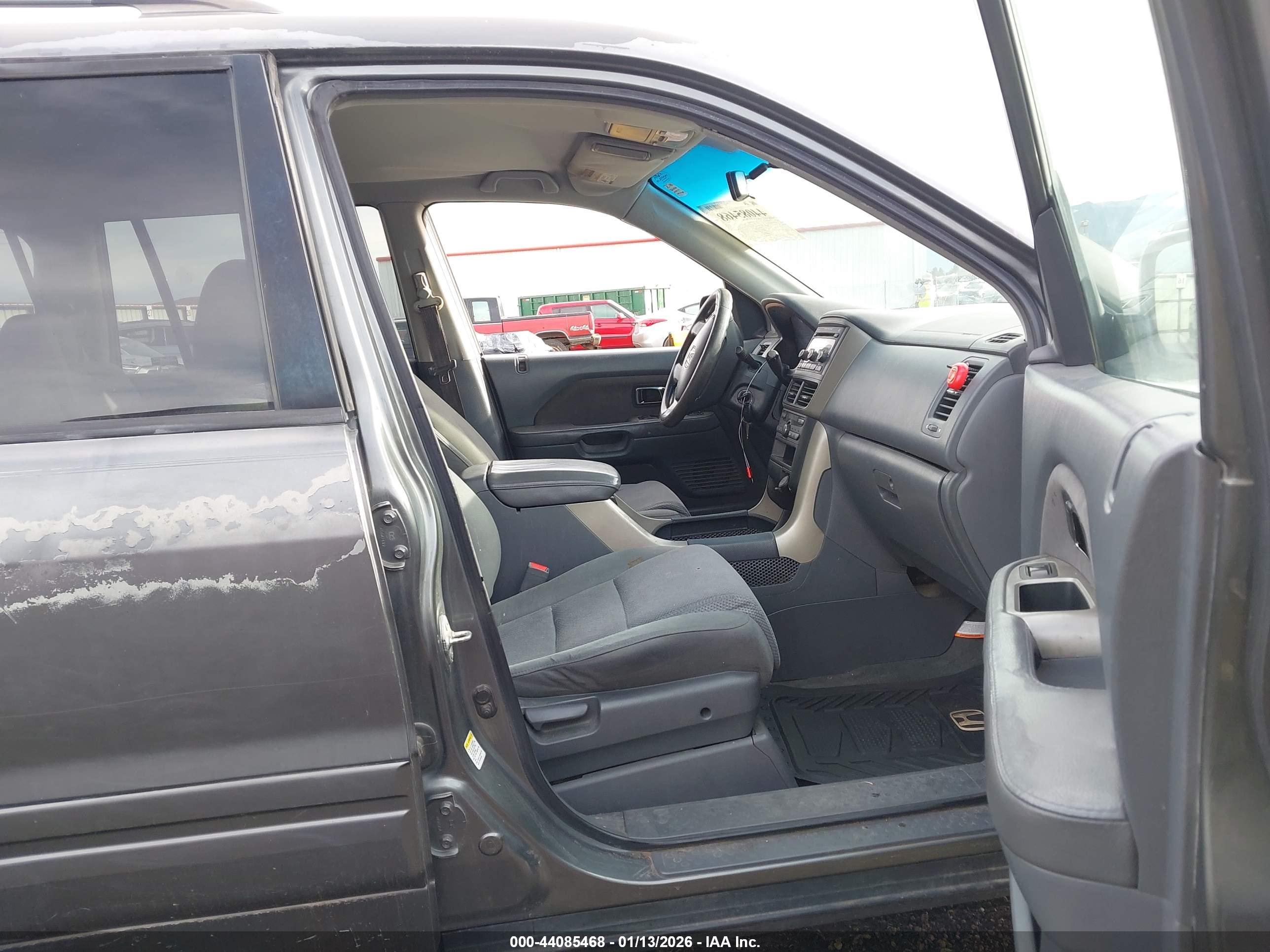 HONDA PILOT image 5