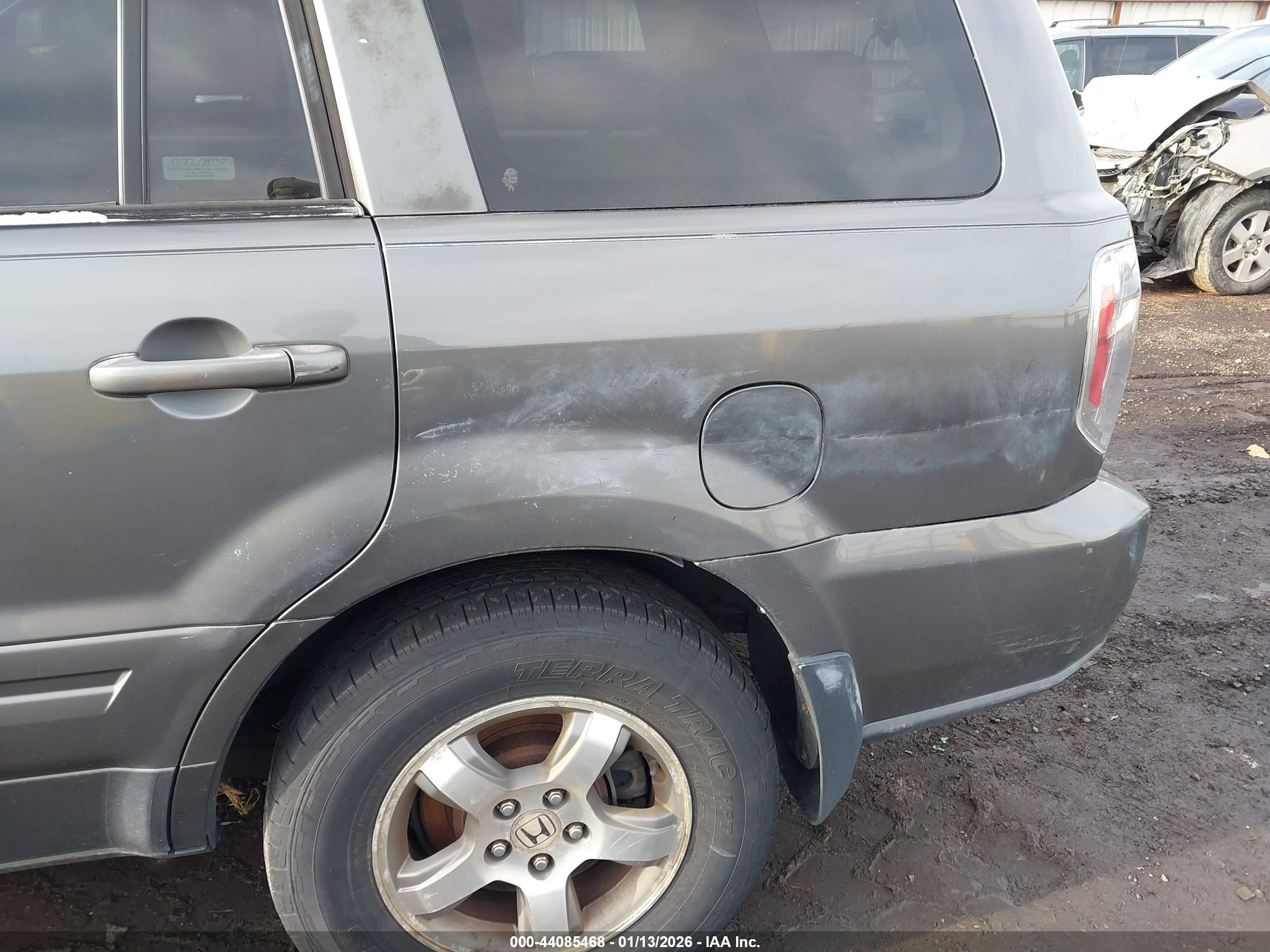 HONDA PILOT image 6