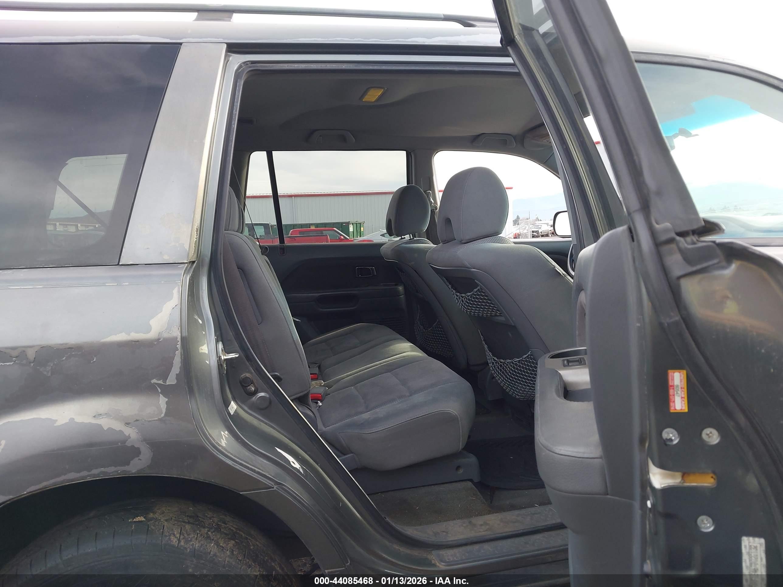 HONDA PILOT image 8