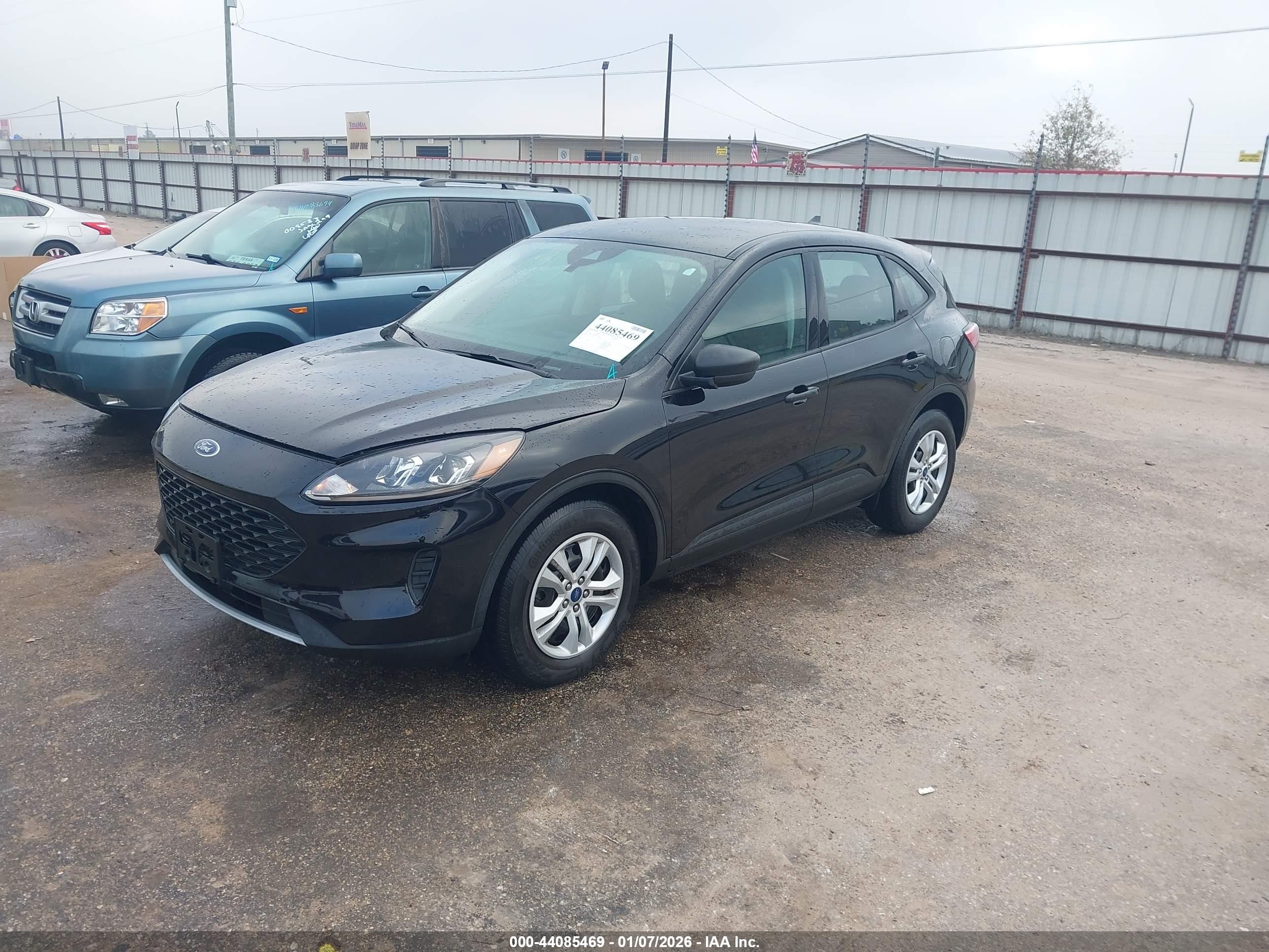 FORD ESCAPE image 2