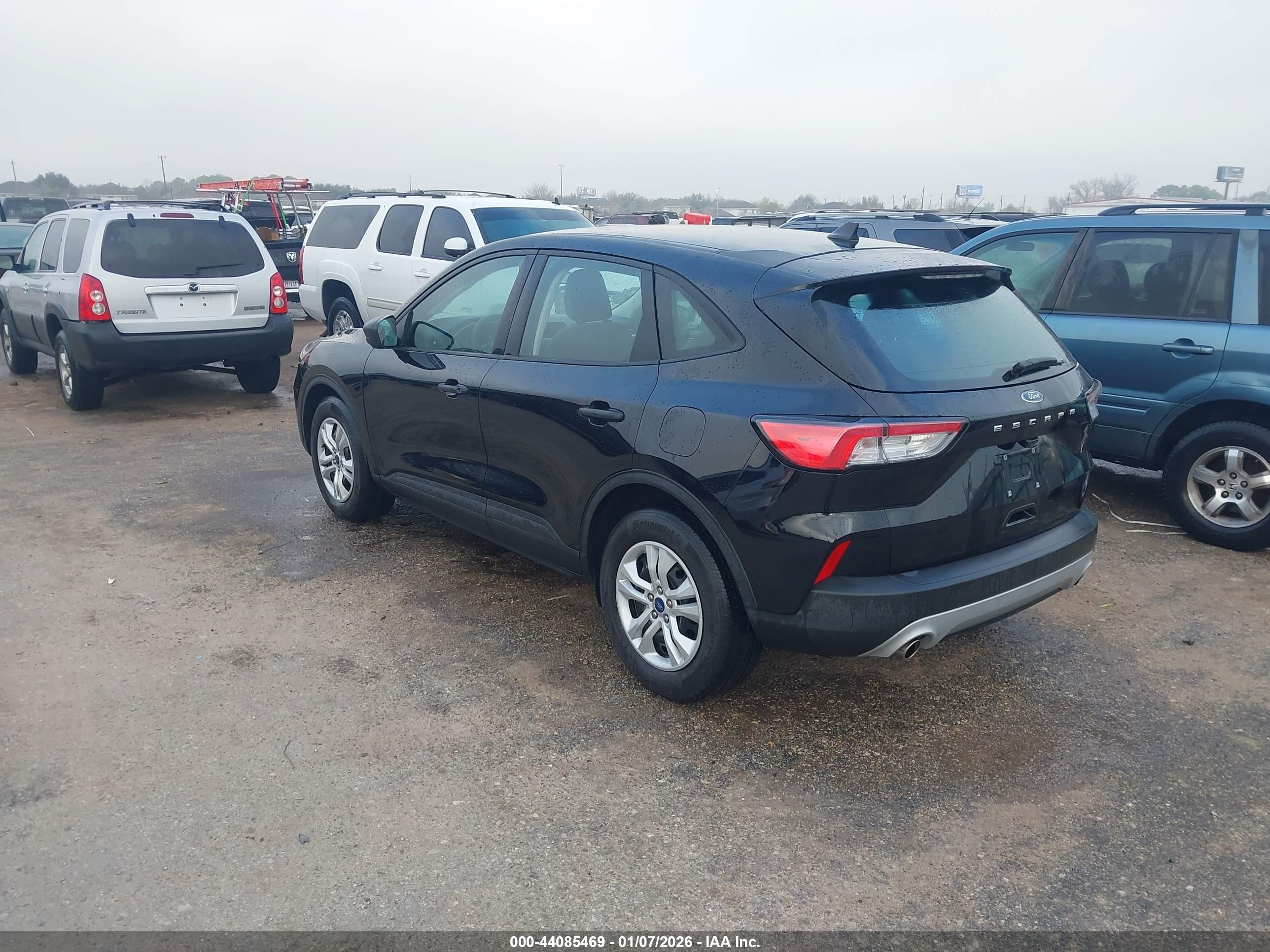 FORD ESCAPE image 3