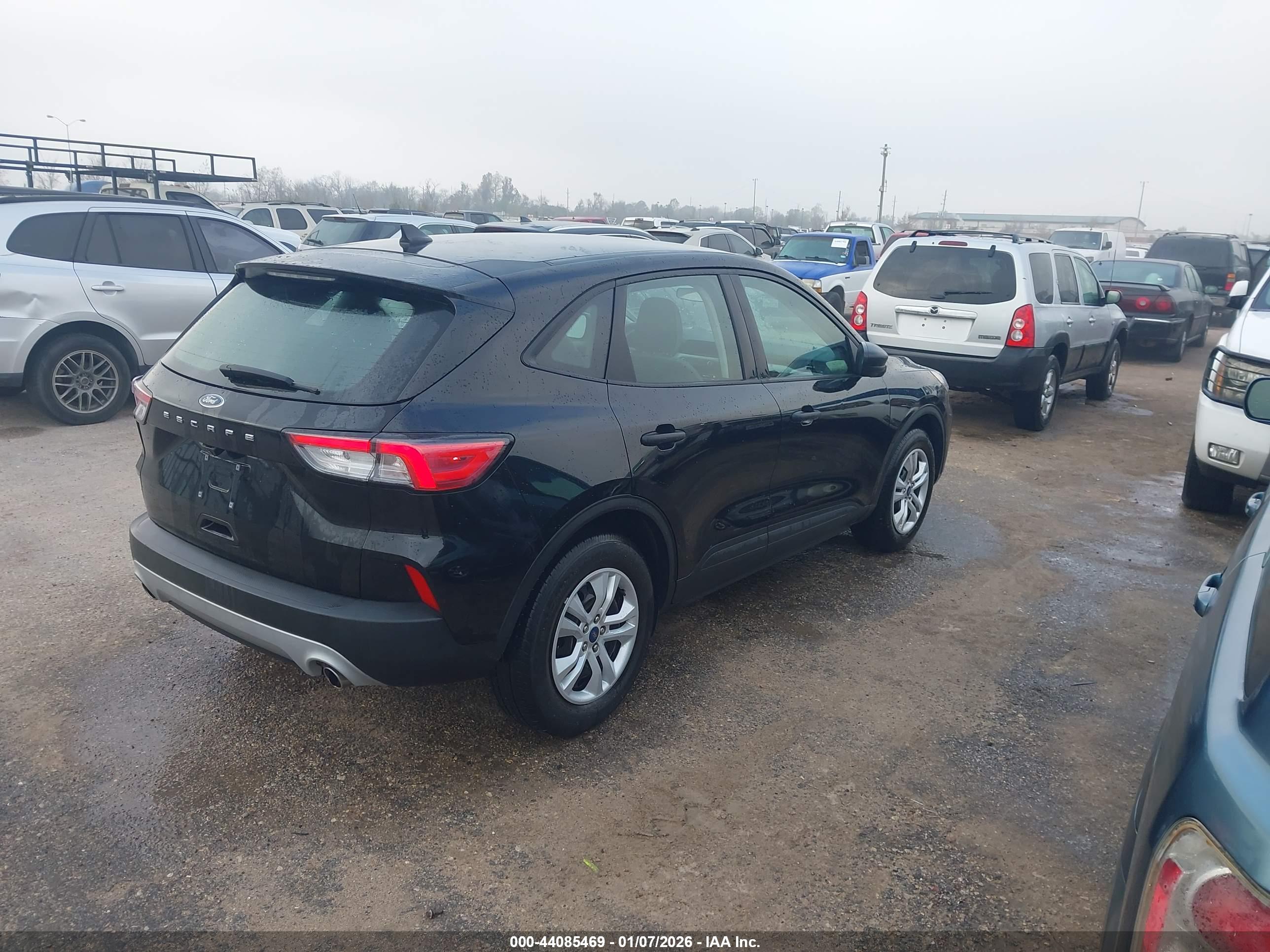 FORD ESCAPE image 4
