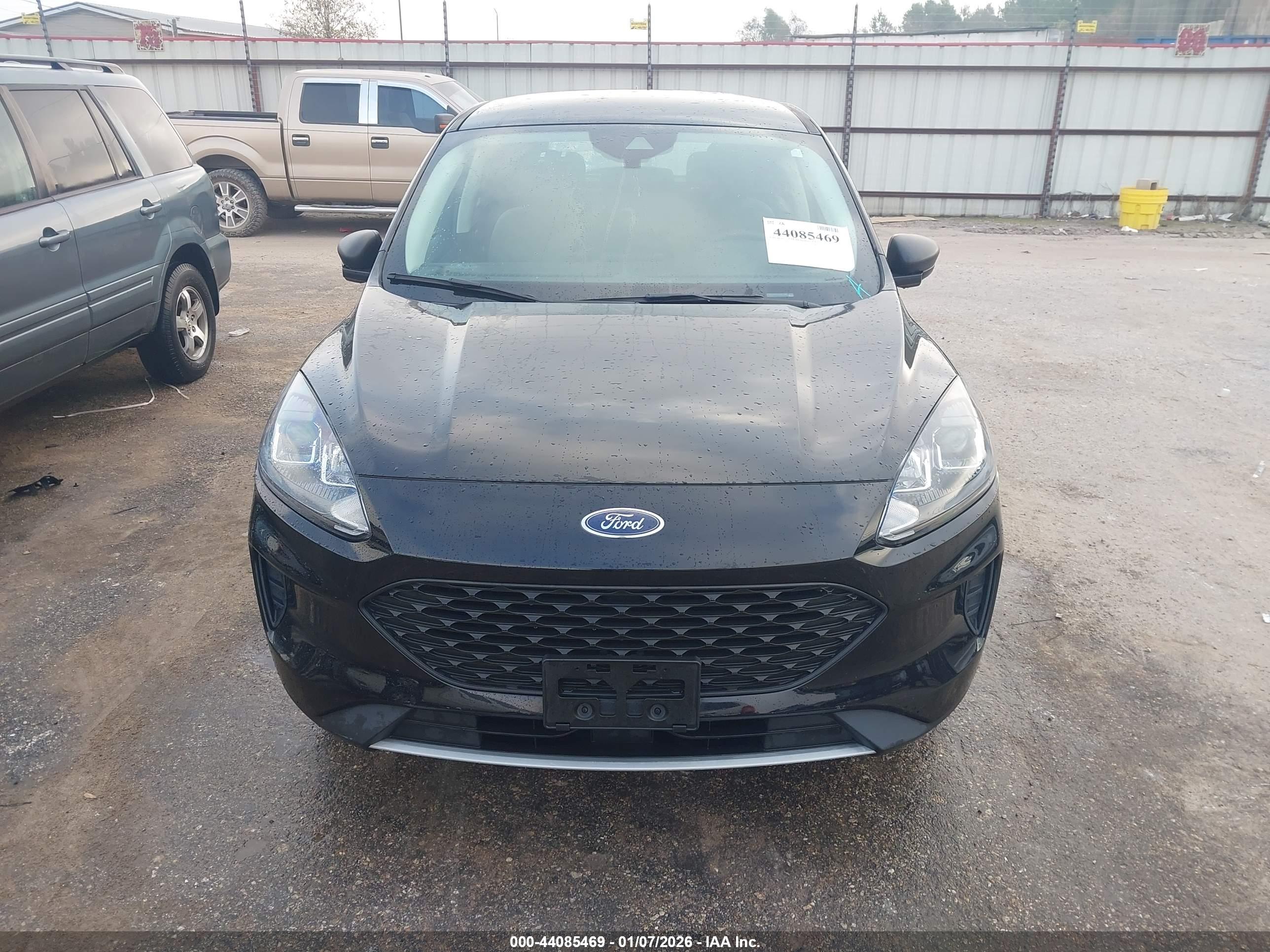 FORD ESCAPE image 6