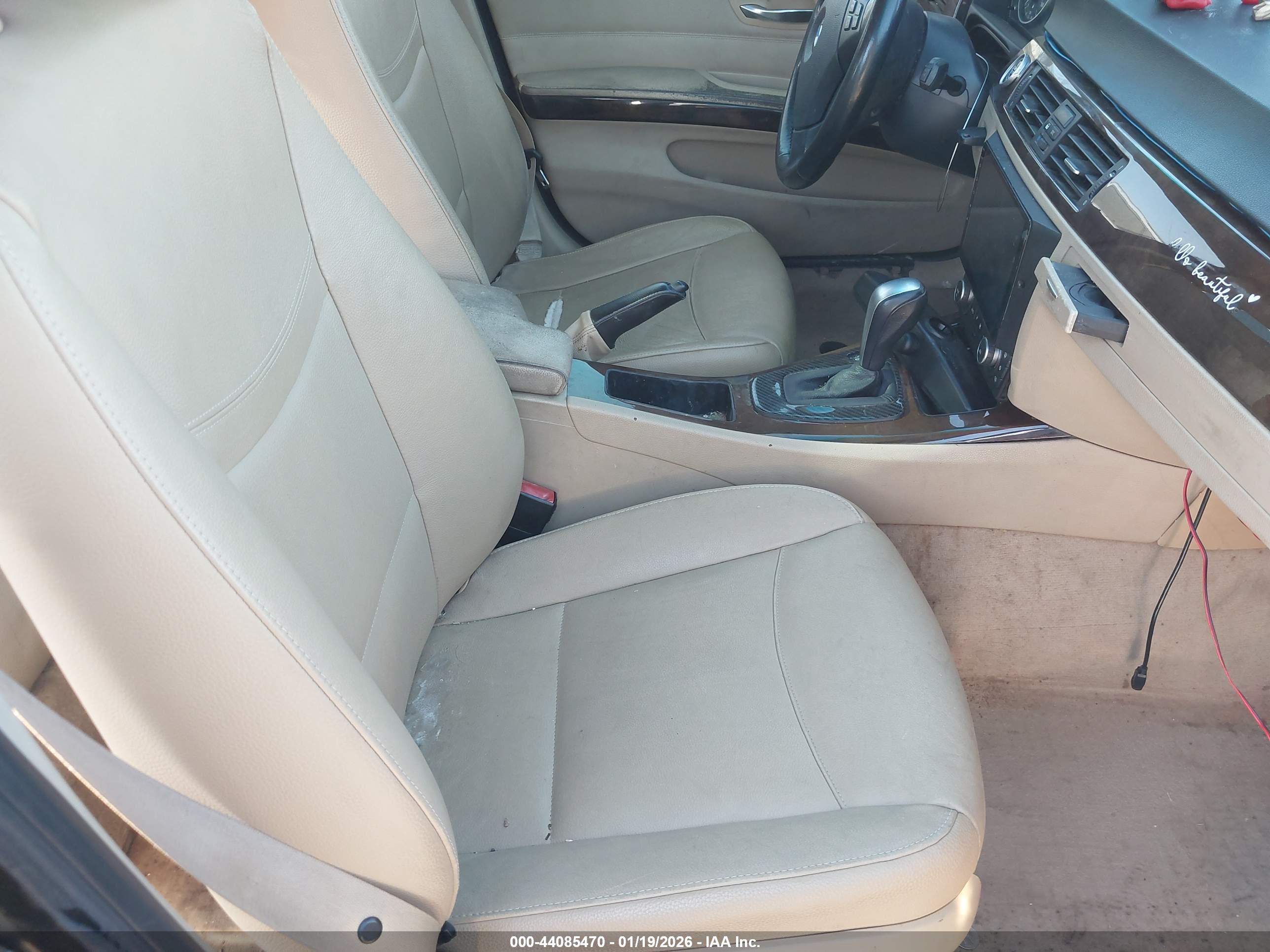 BMW 328I image 5