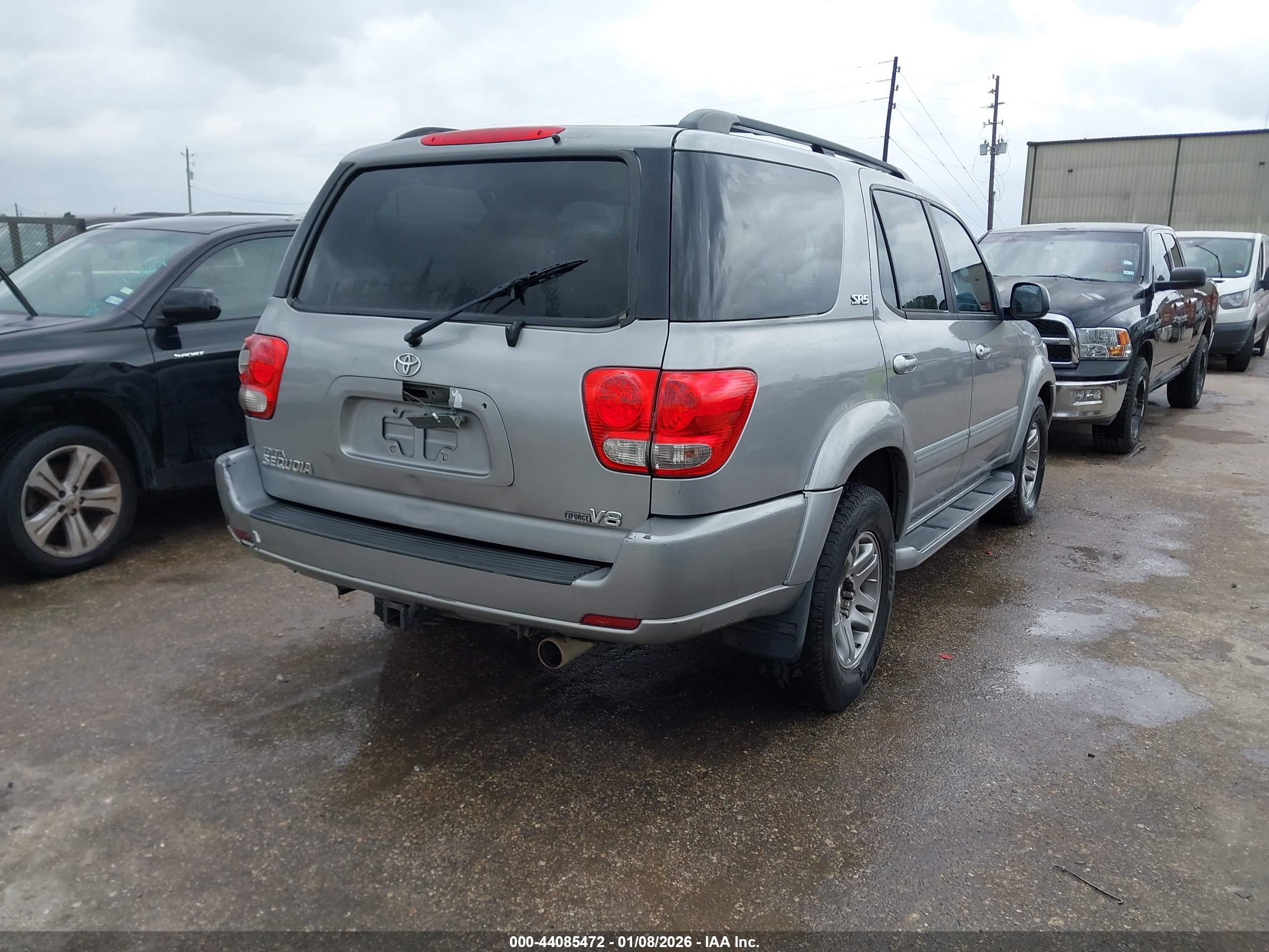 TOYOTA SEQUOIA image 4