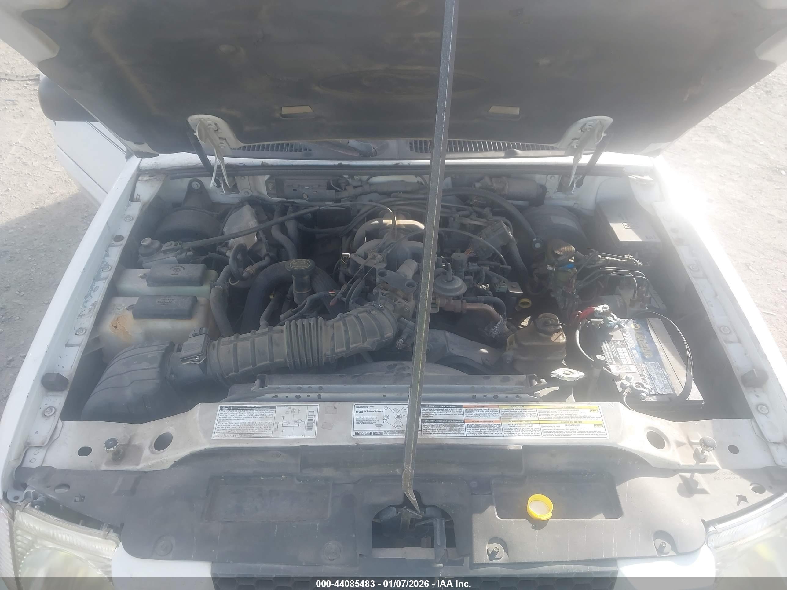 FORD EXPLORER image 10