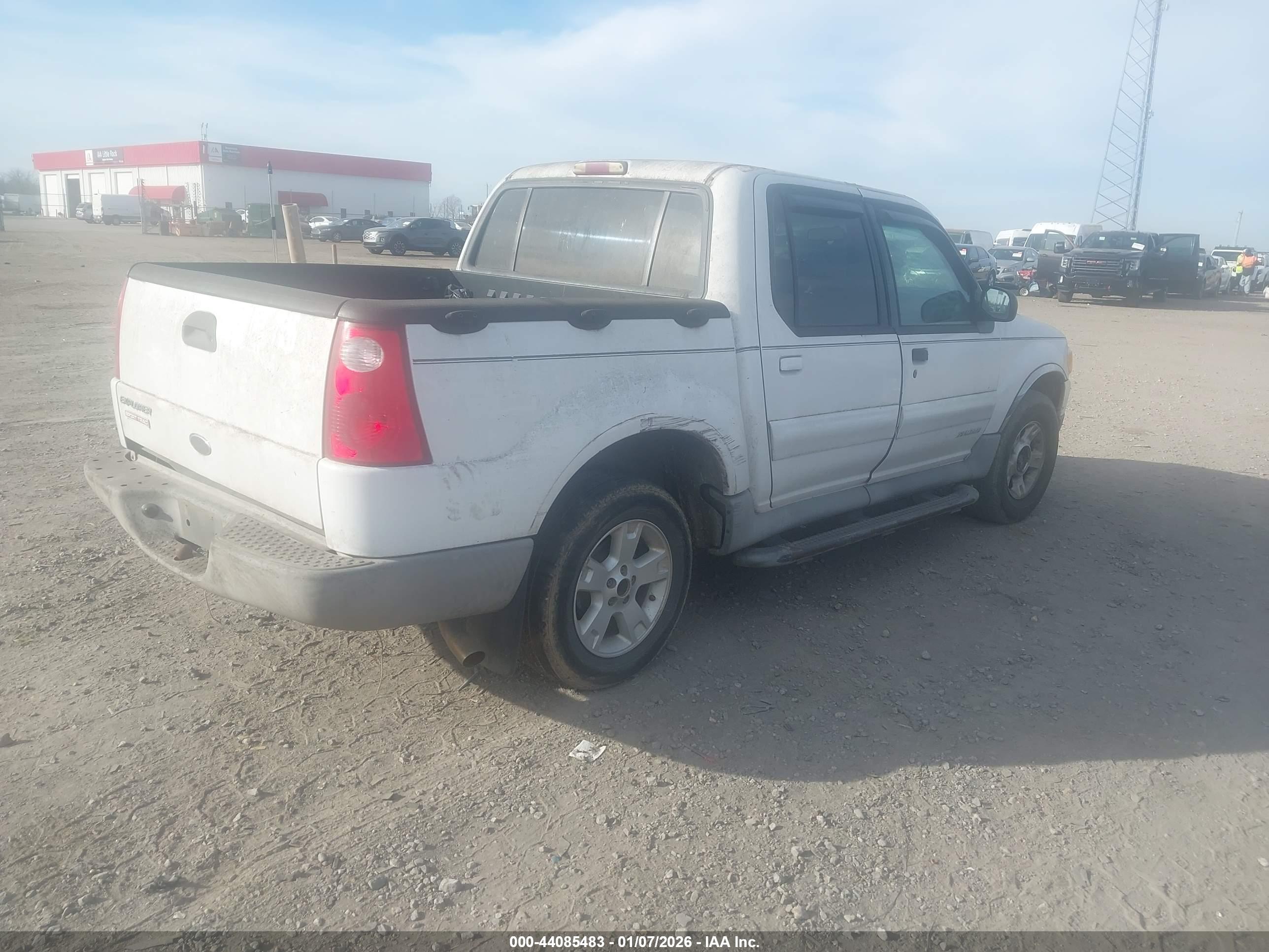 FORD EXPLORER image 4
