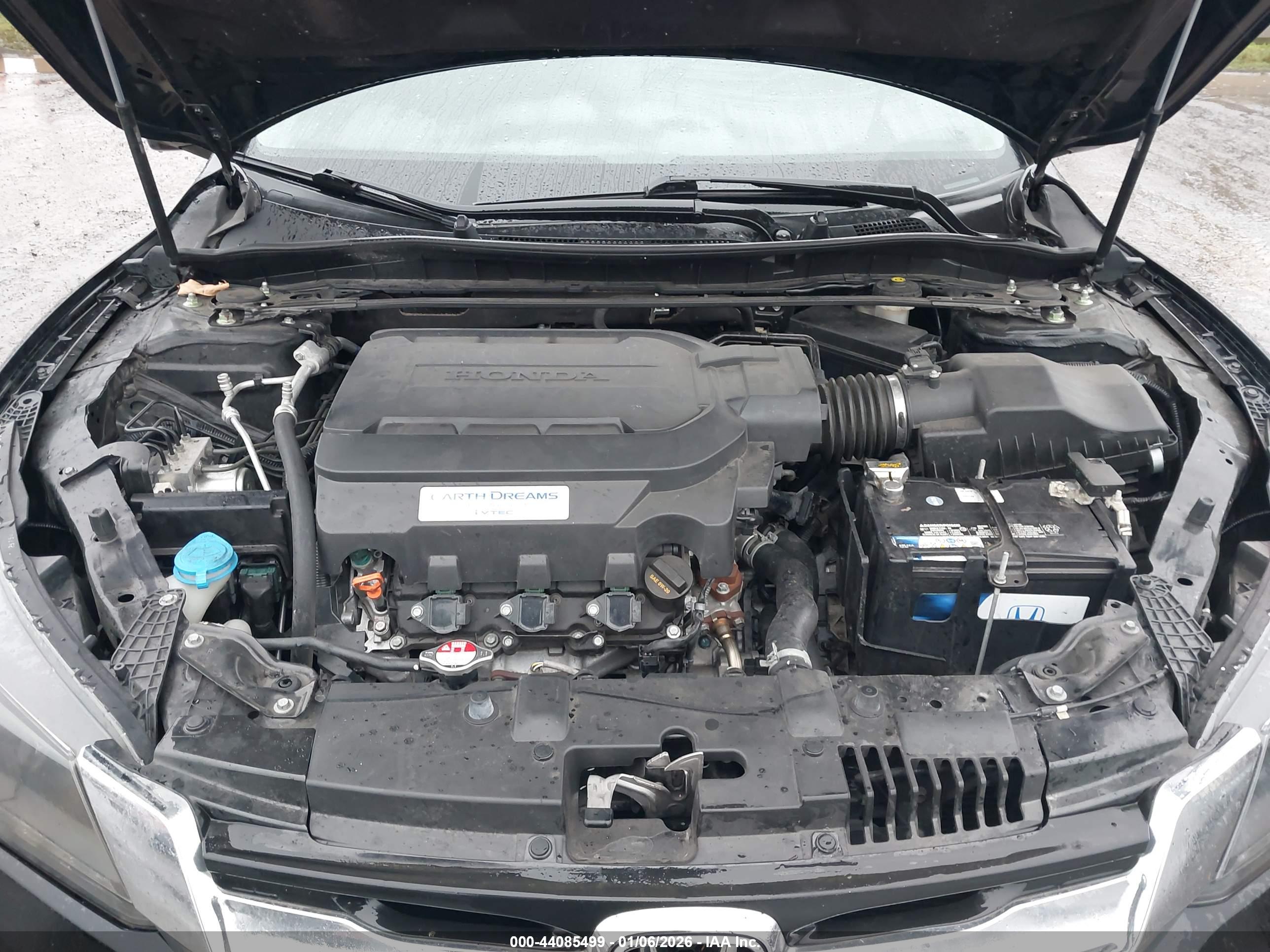 HONDA ACCORD image 10