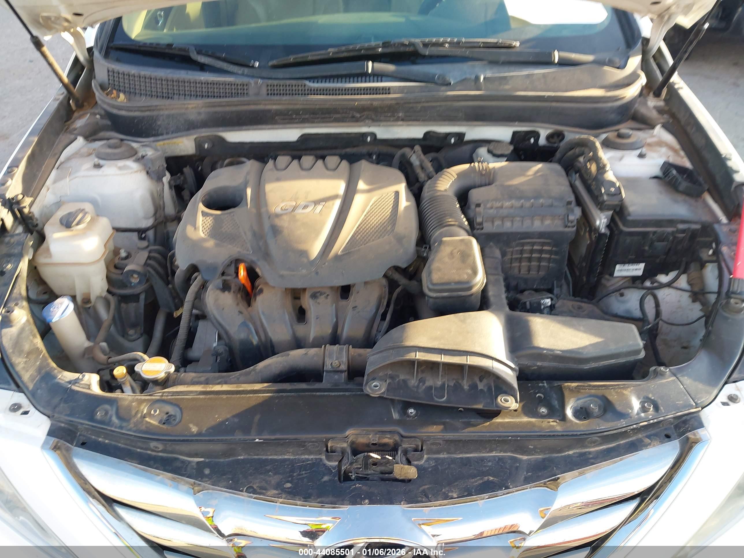 HYUNDAI SONATA image 10