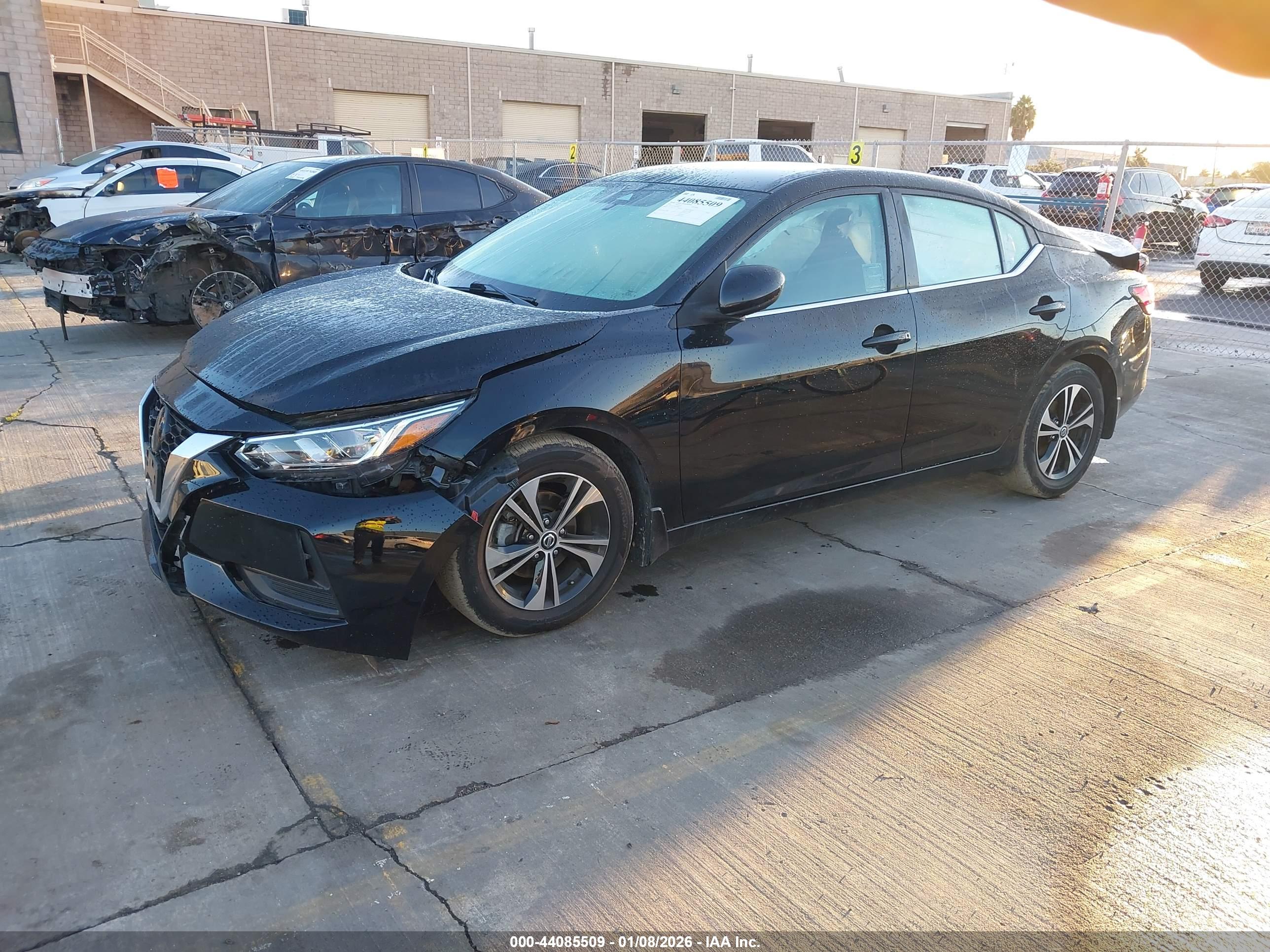 NISSAN SENTRA image 2