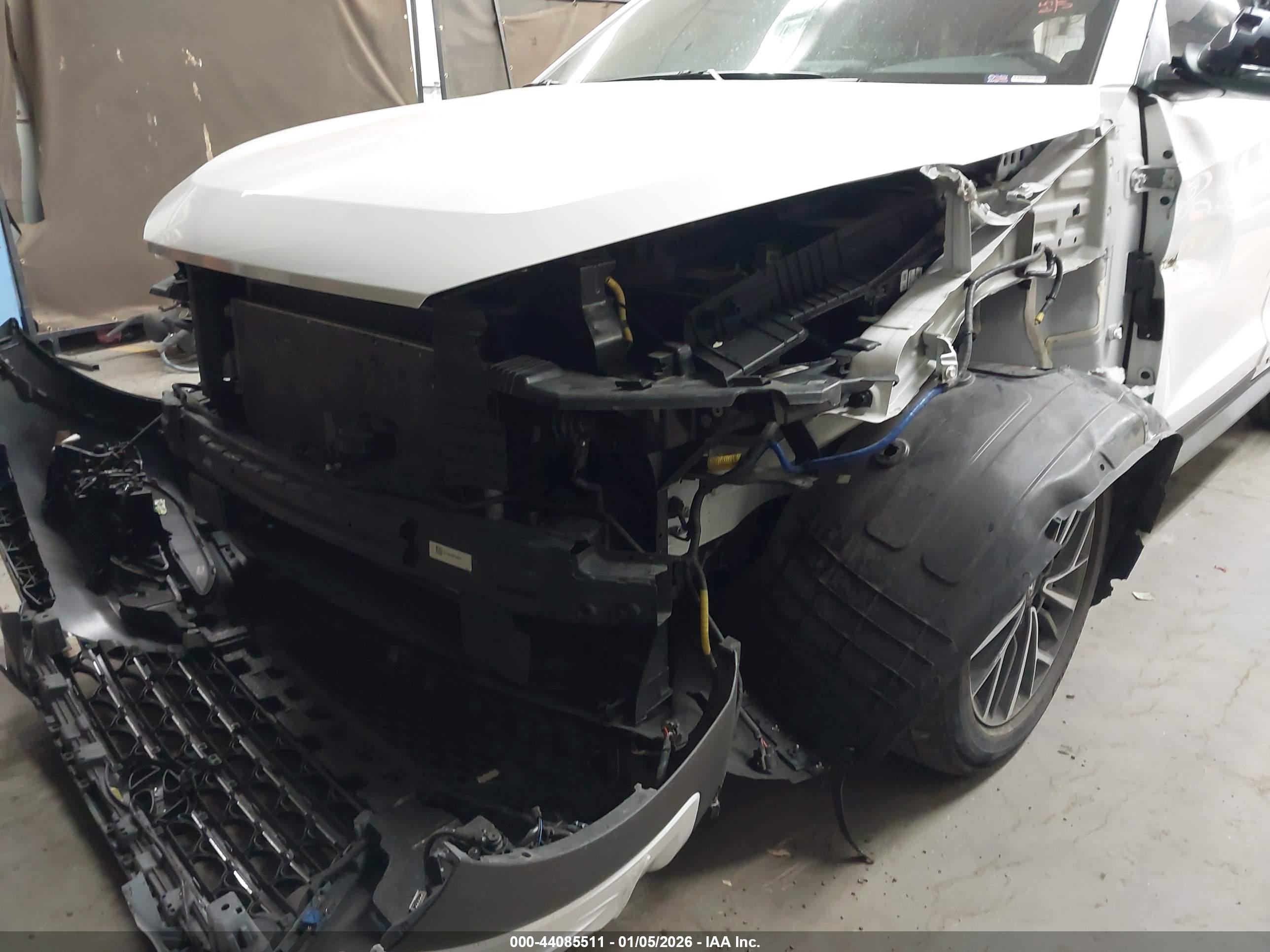 HYUNDAI TUCSON image 6