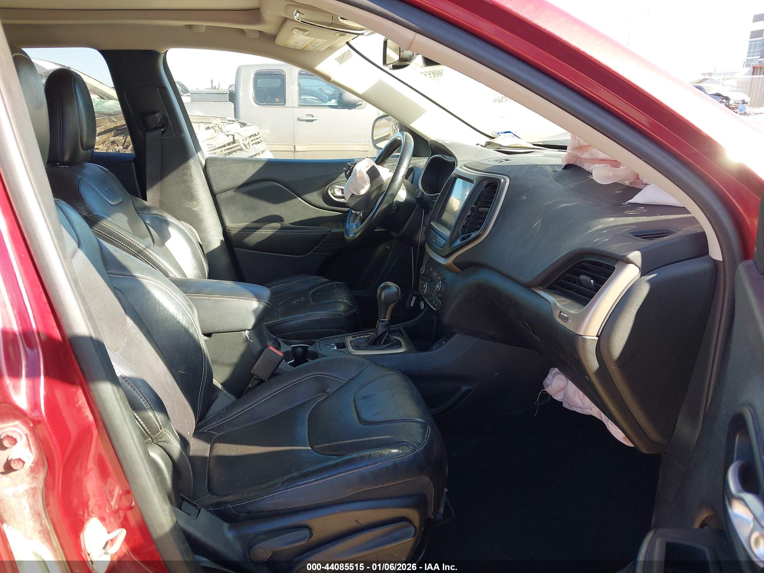 JEEP CHEROKEE image 5