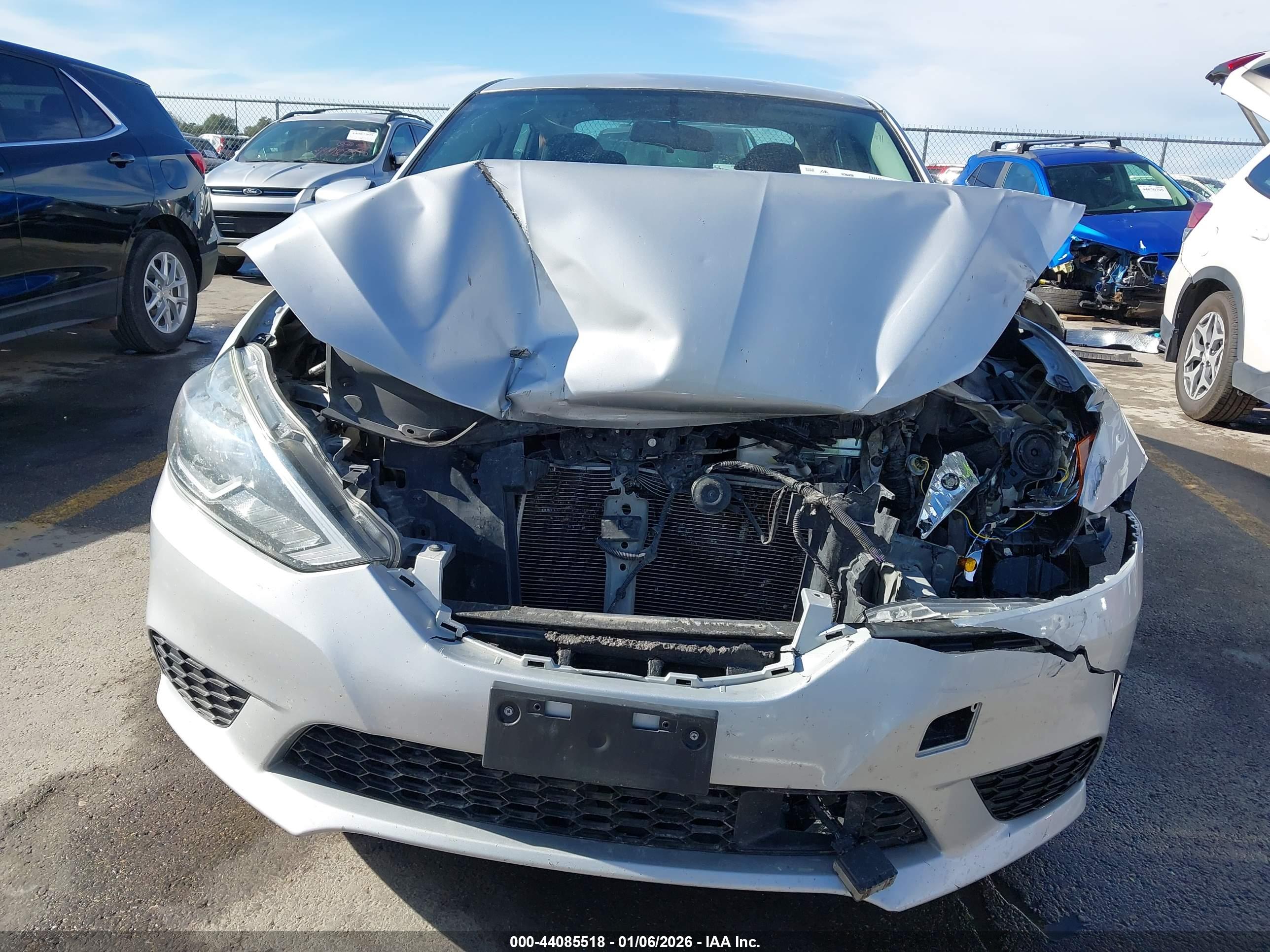 NISSAN SENTRA image 6