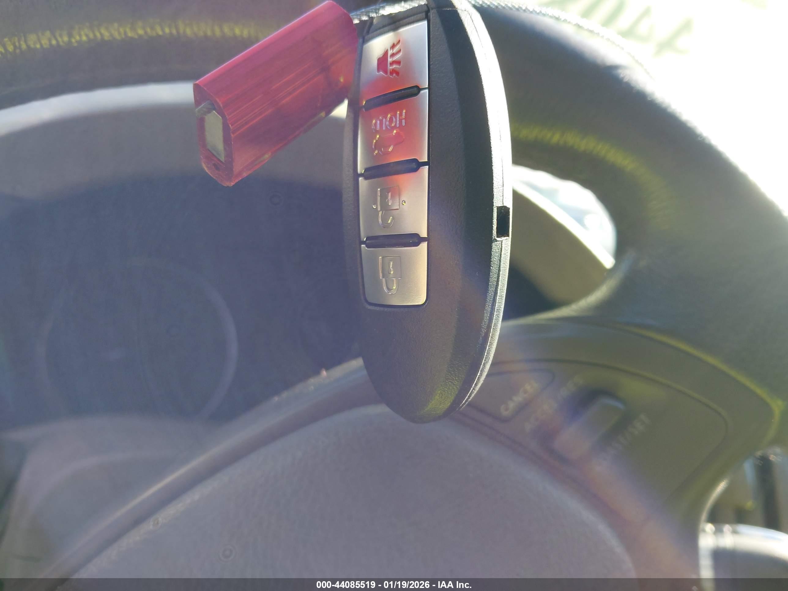 INFINITI G37 image 11