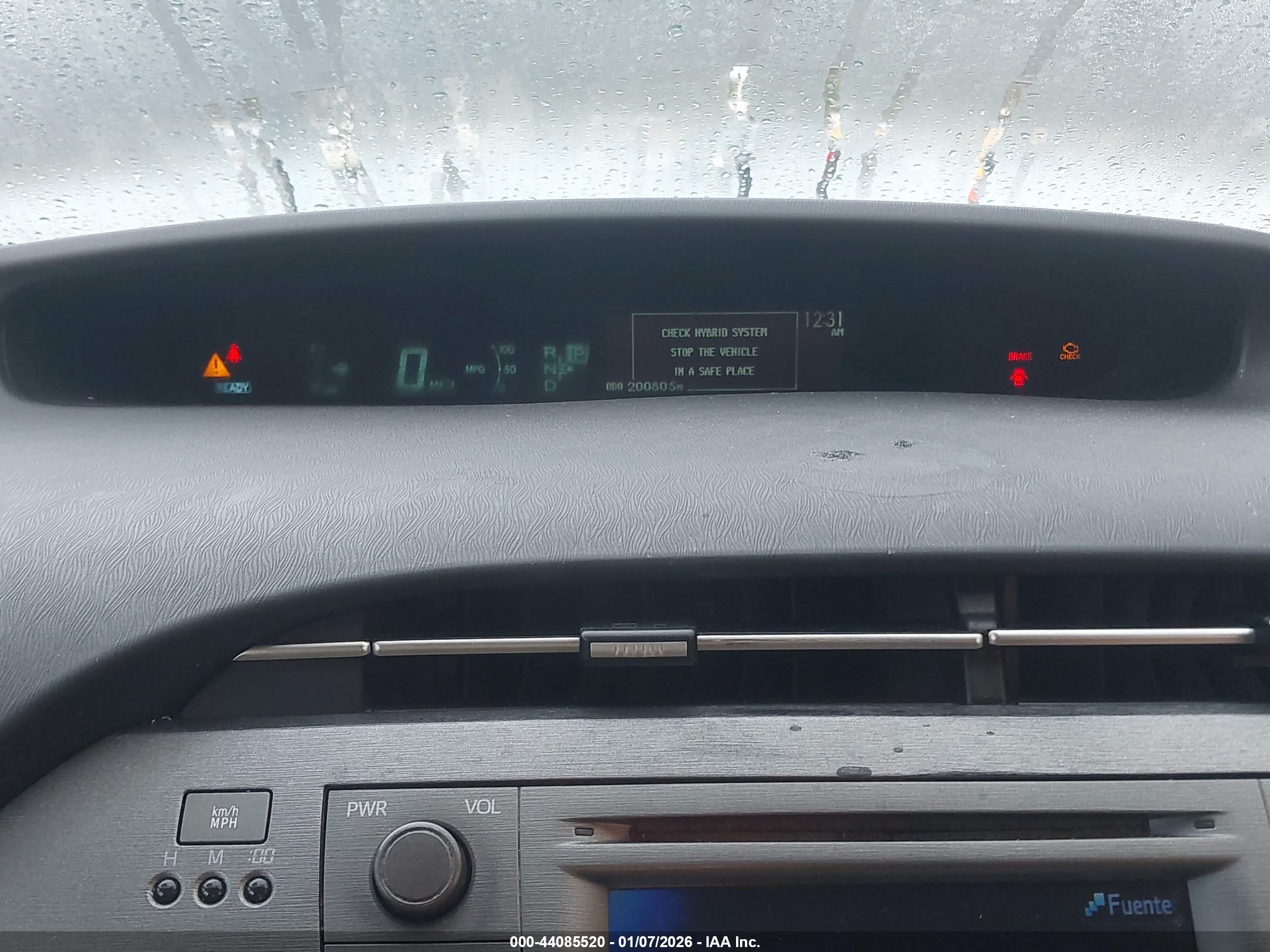 TOYOTA PRIUS image 7