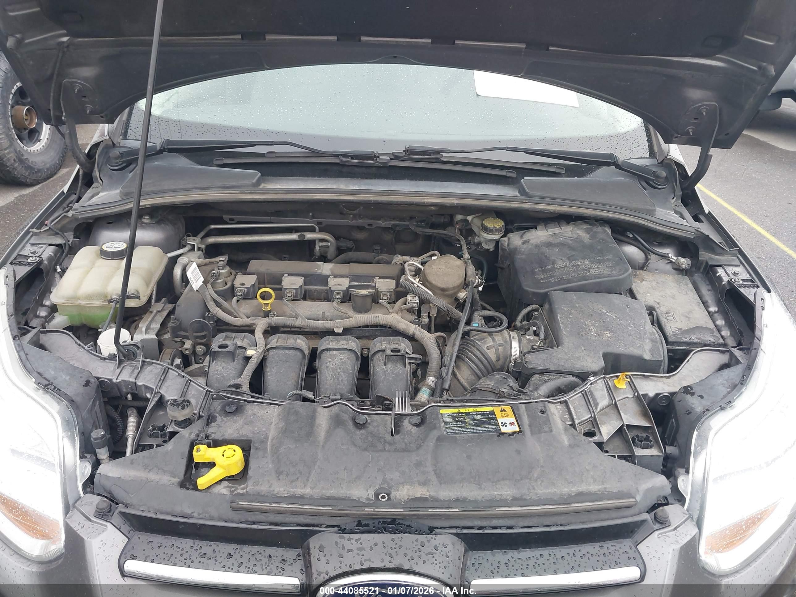 FORD FOCUS image 10