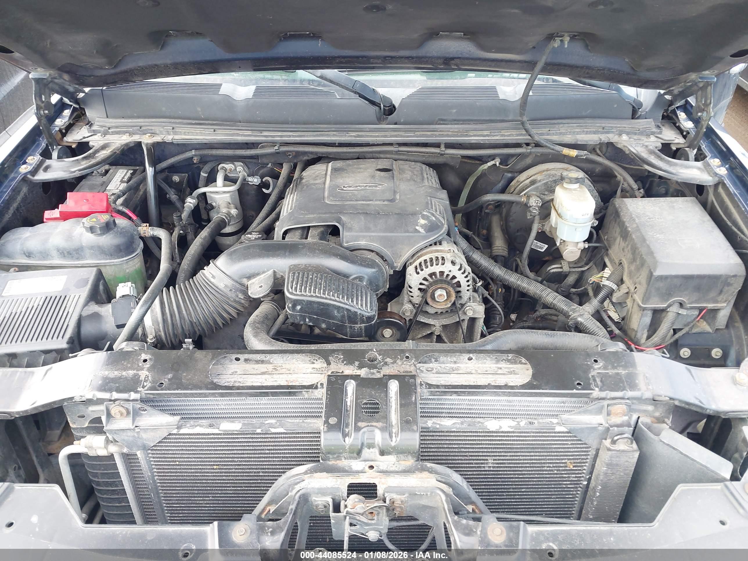 CHEVROLET SILVERADO image 10