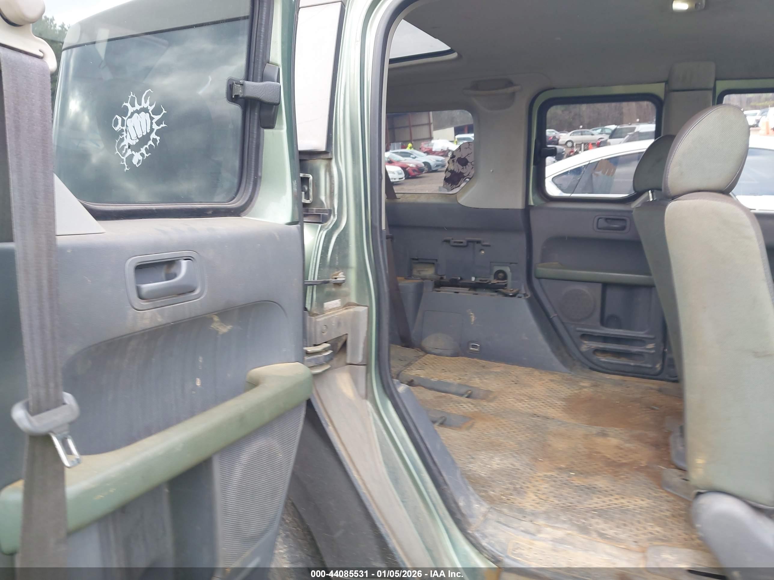 HONDA ELEMENT image 8
