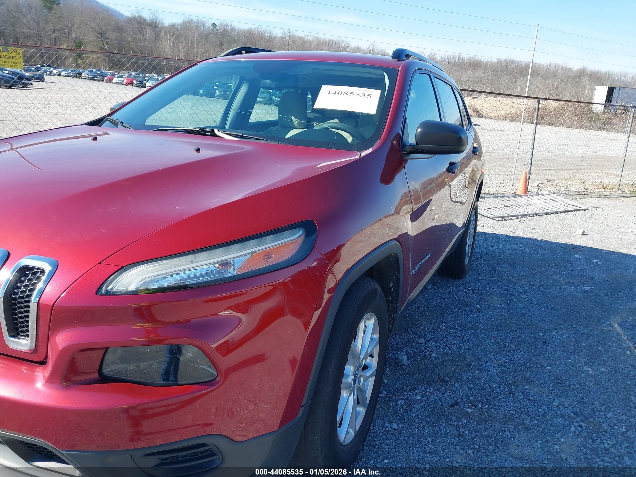 JEEP CHEROKEE image 2