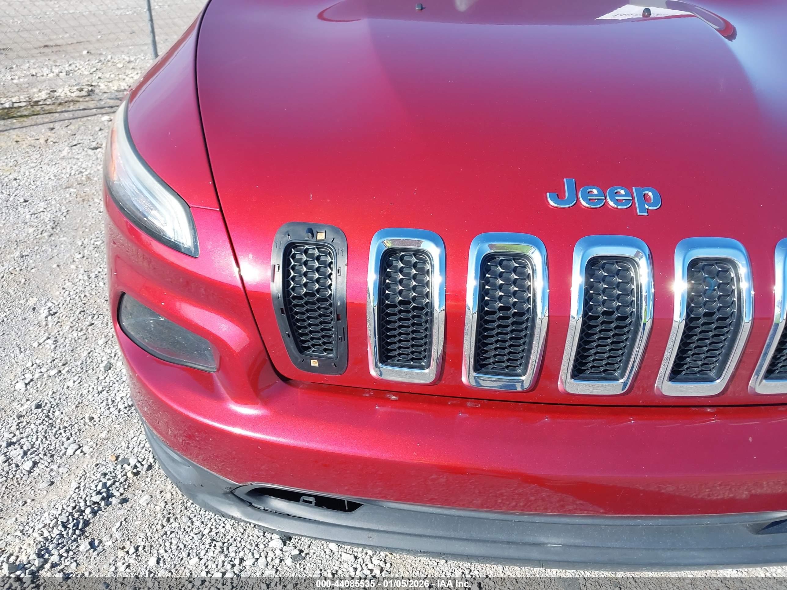 JEEP CHEROKEE image 6