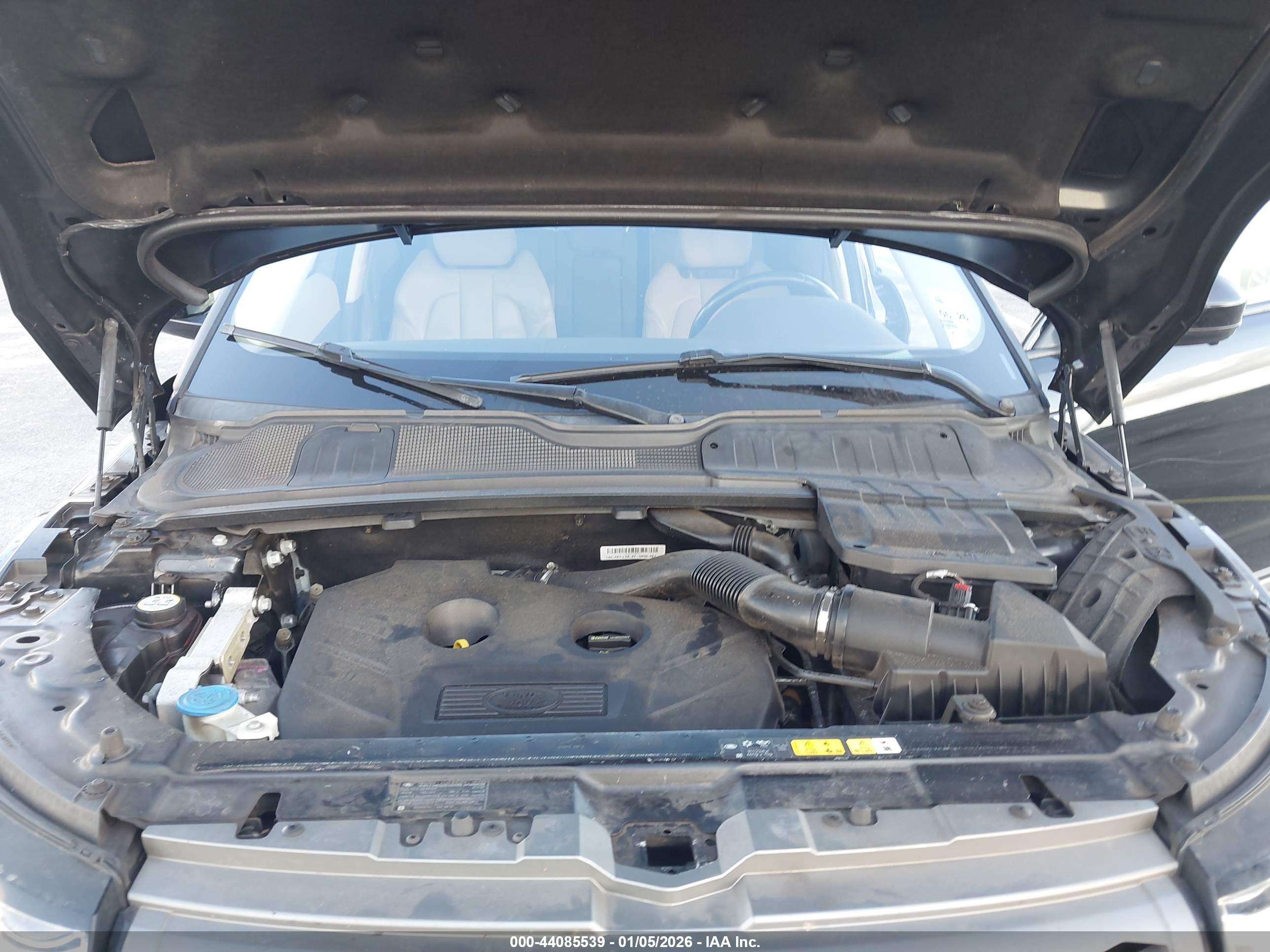 LAND ROVER image 10