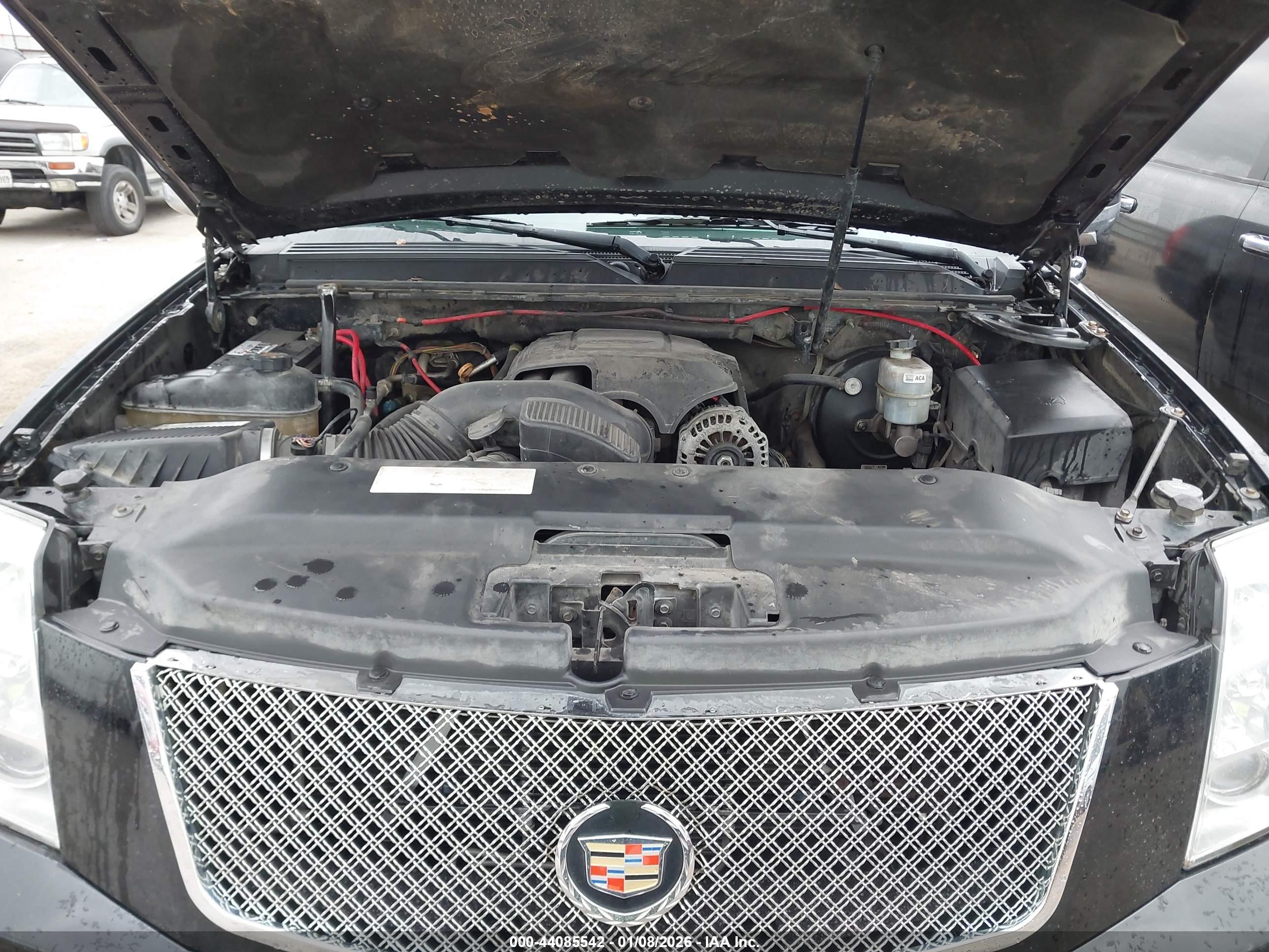 CADILLAC ESCALADE image 10