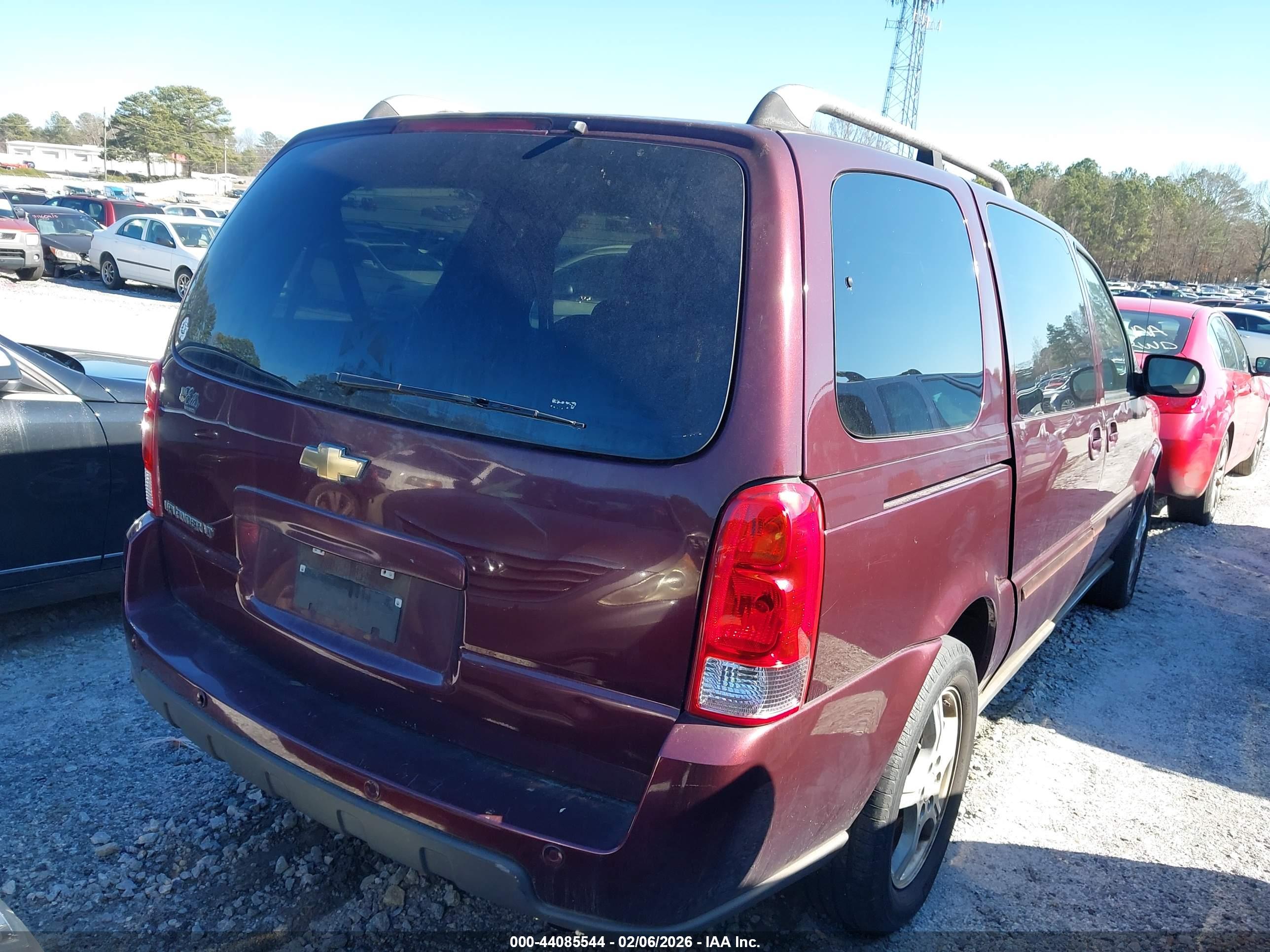 CHEVROLET UPLANDER image 4