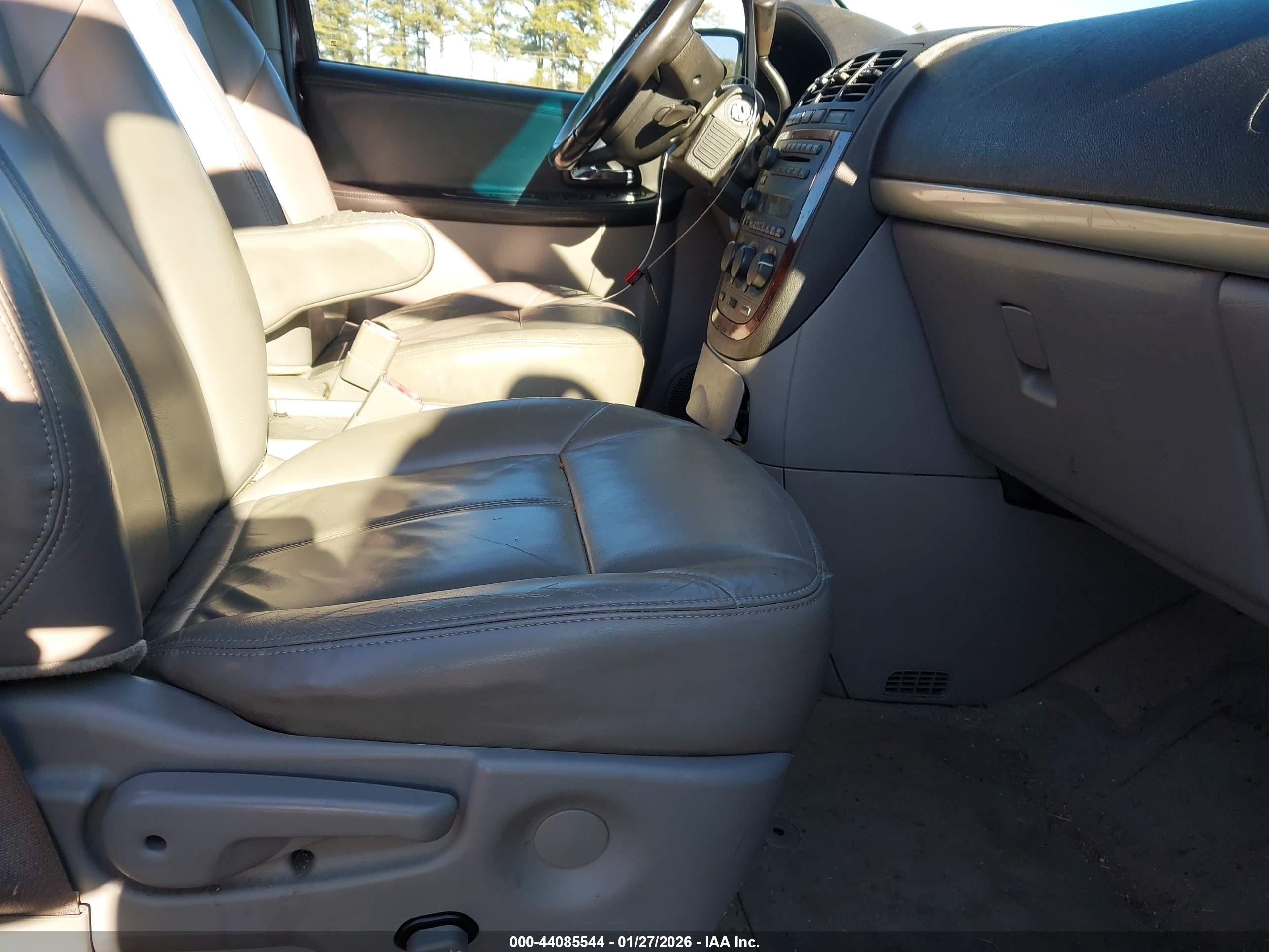 CHEVROLET UPLANDER image 5