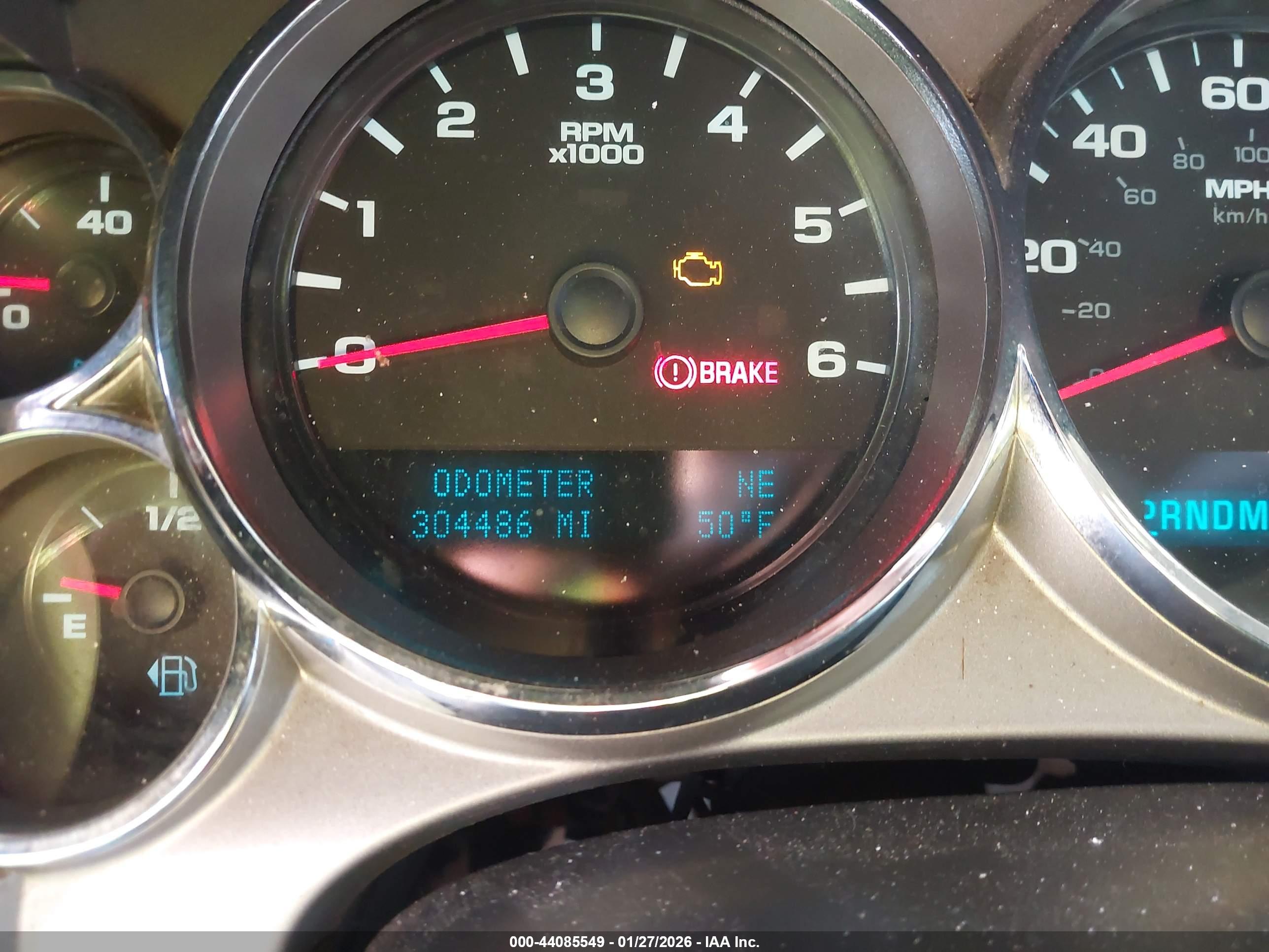 CHEVROLET SILVERADO image 7