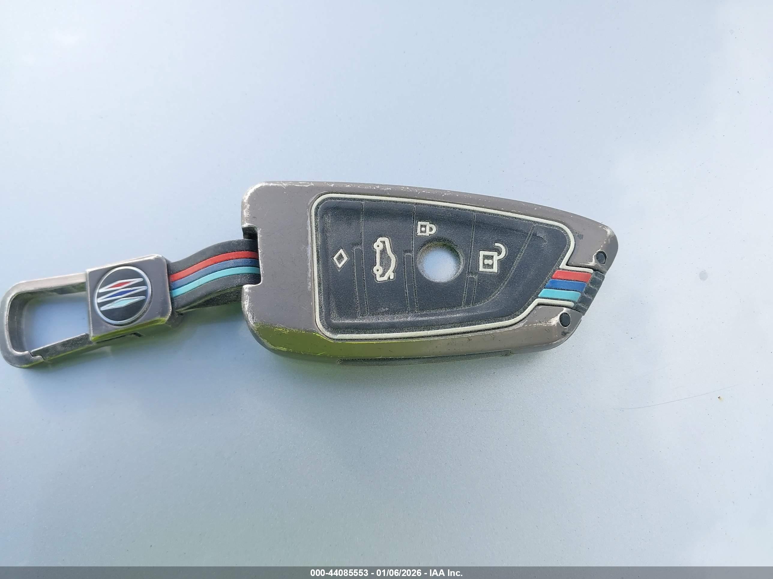 LAND ROVER image 11