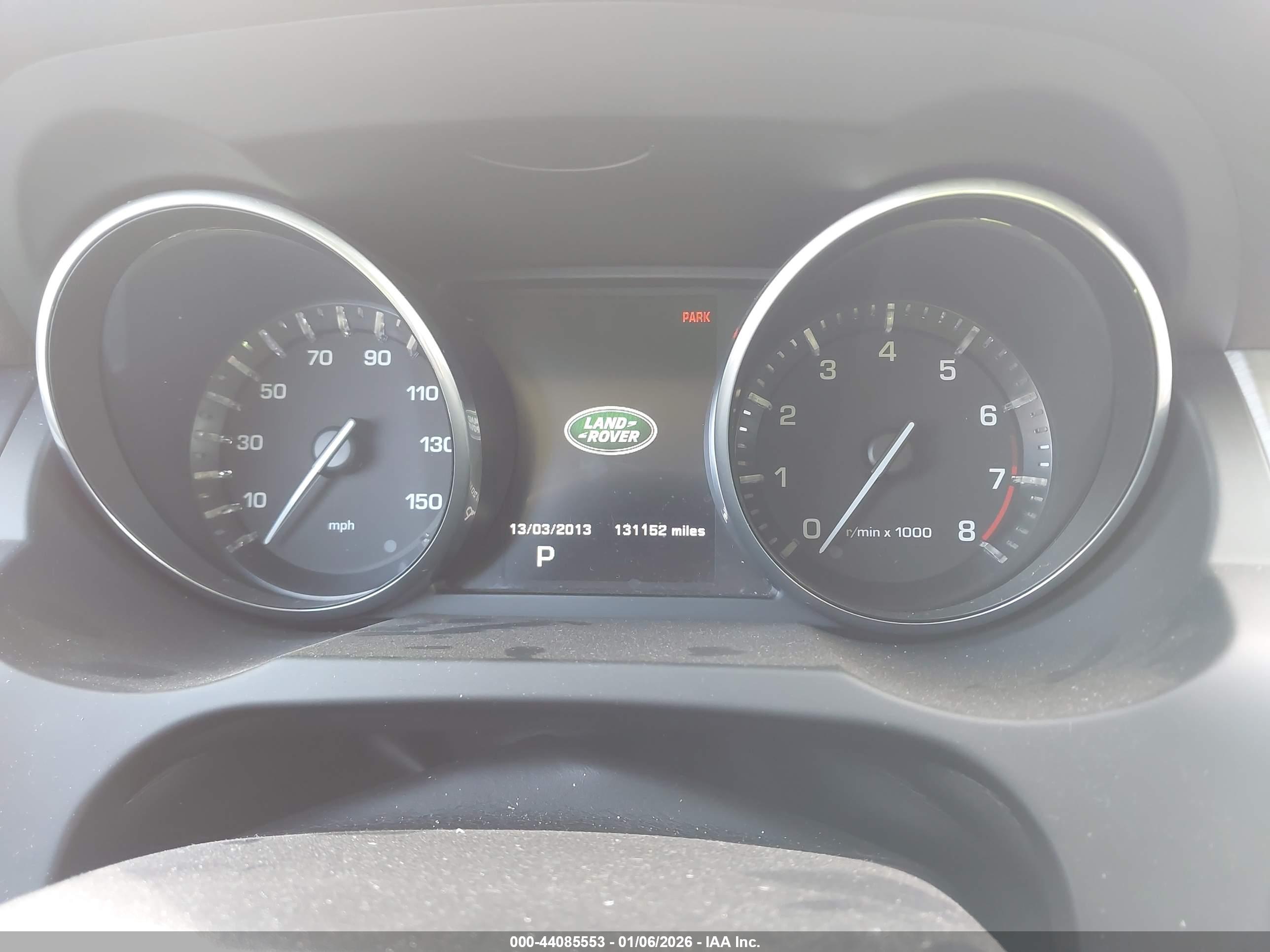 LAND ROVER image 7