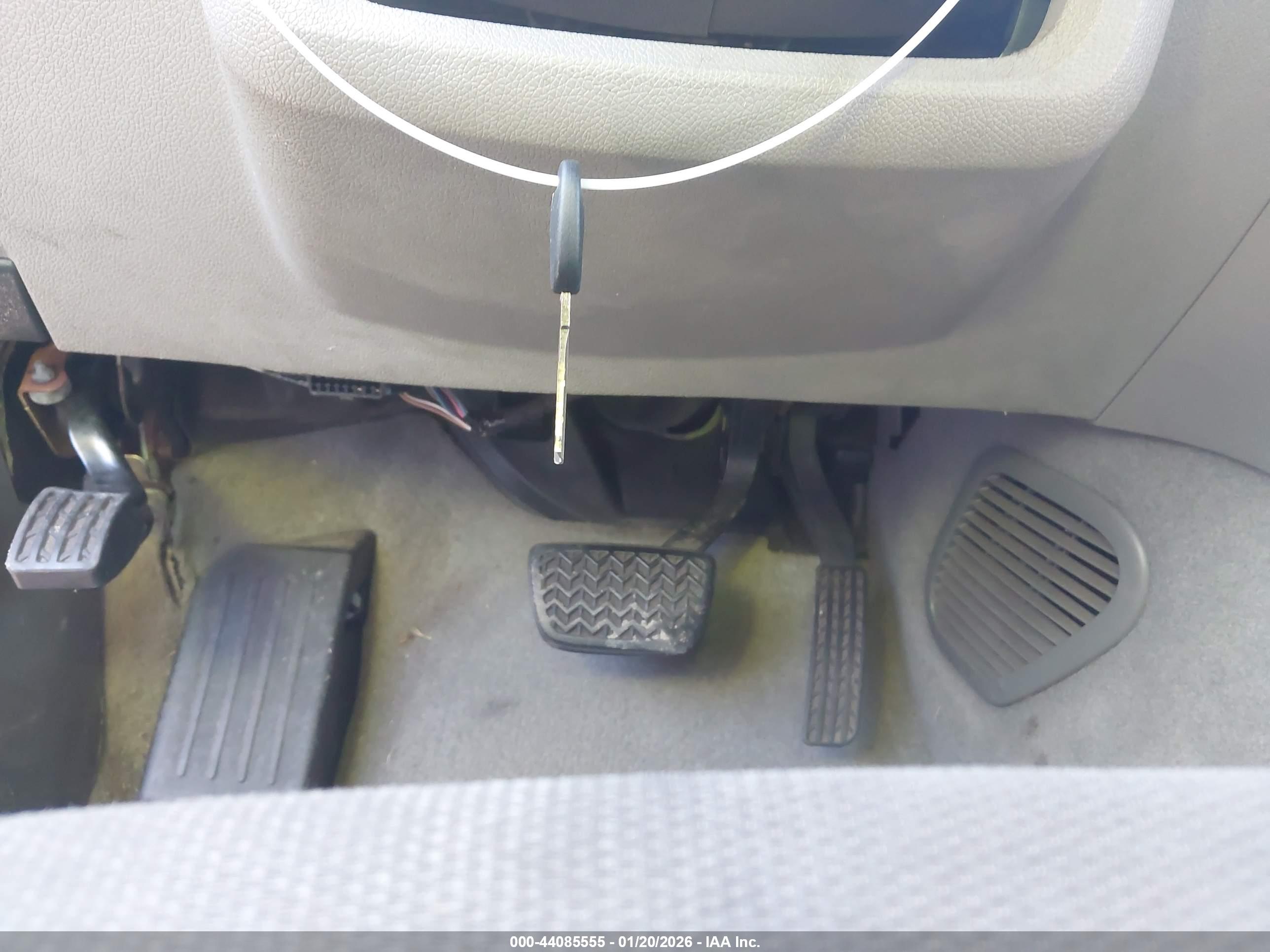 CHEVROLET TRAVERSE image 11
