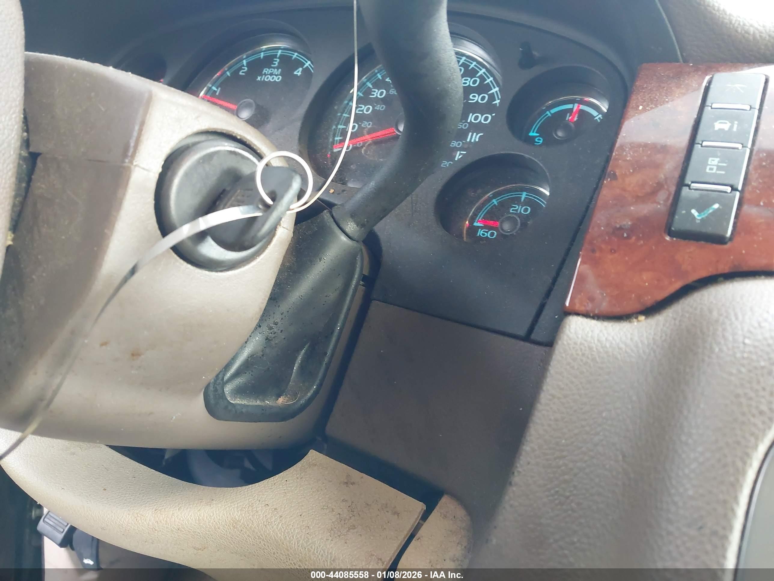GMC YUKON image 11
