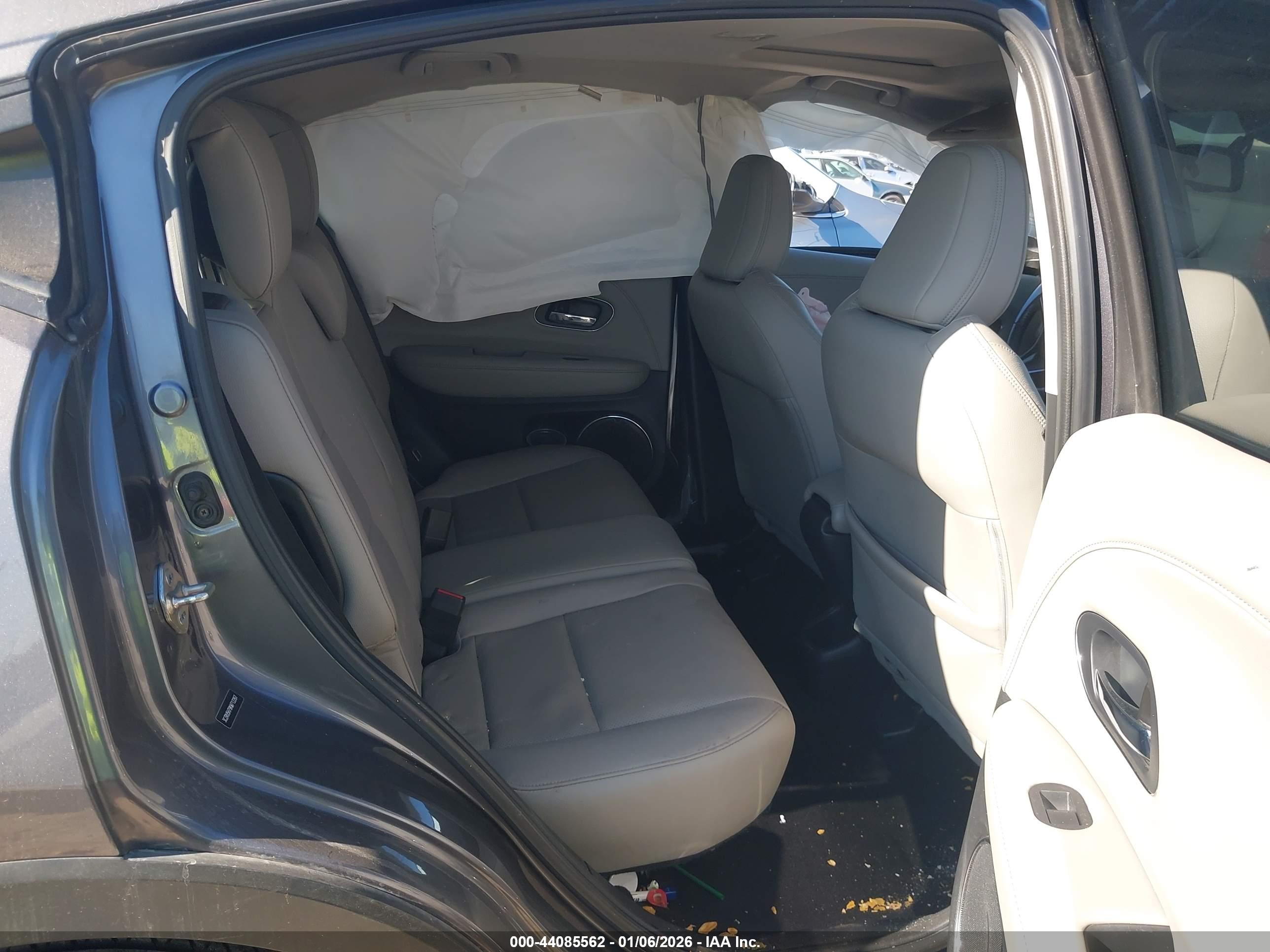 HONDA HR-V image 8