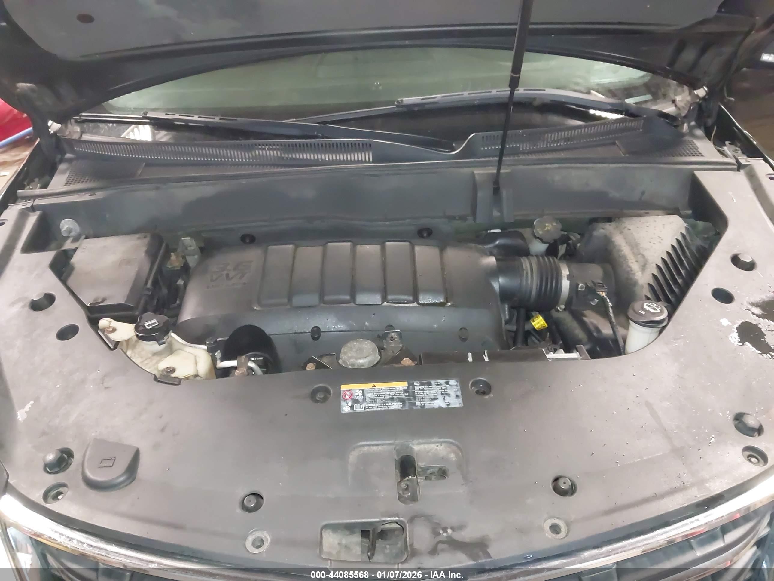 CHEVROLET TRAVERSE image 10