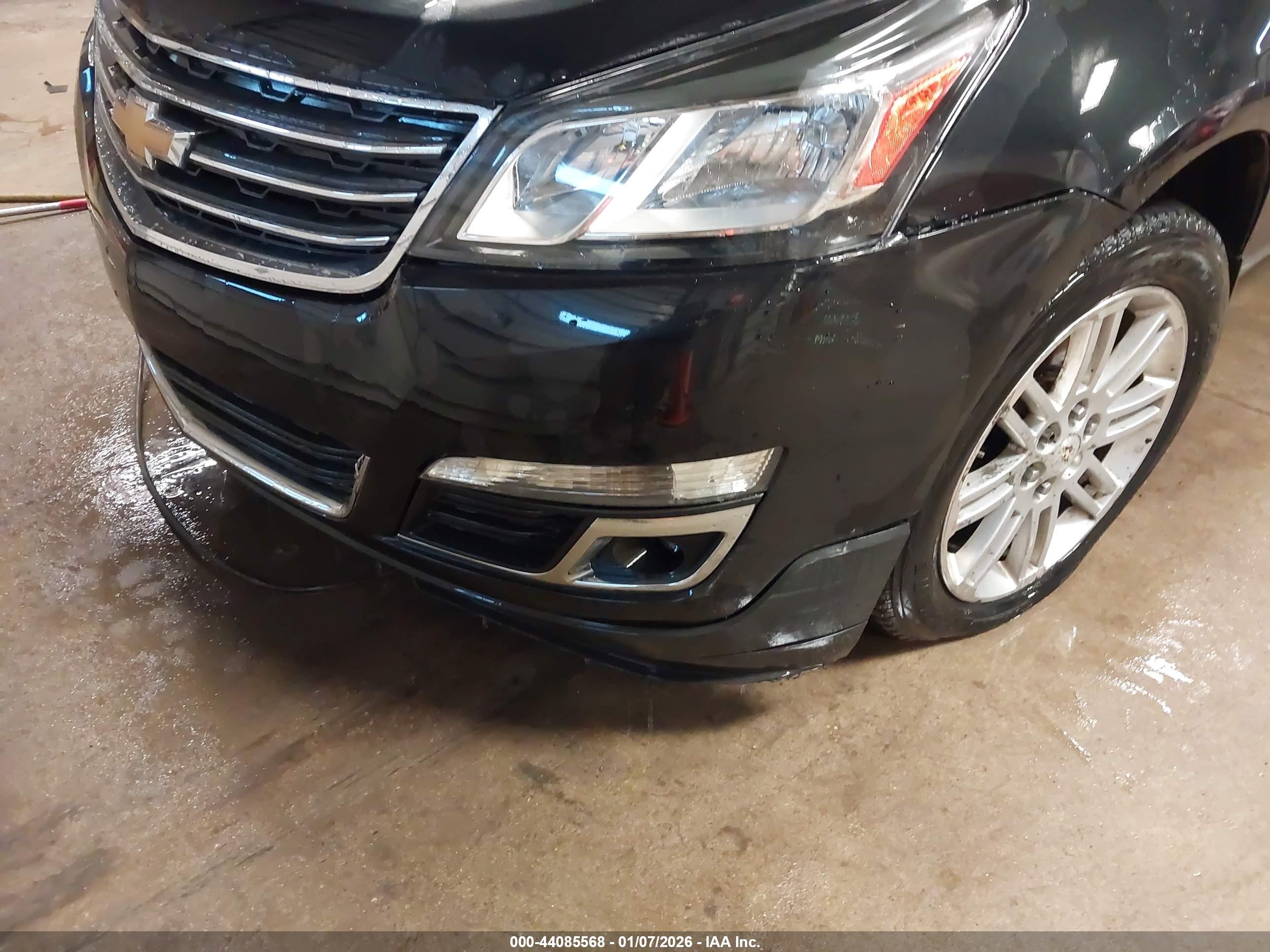CHEVROLET TRAVERSE image 6