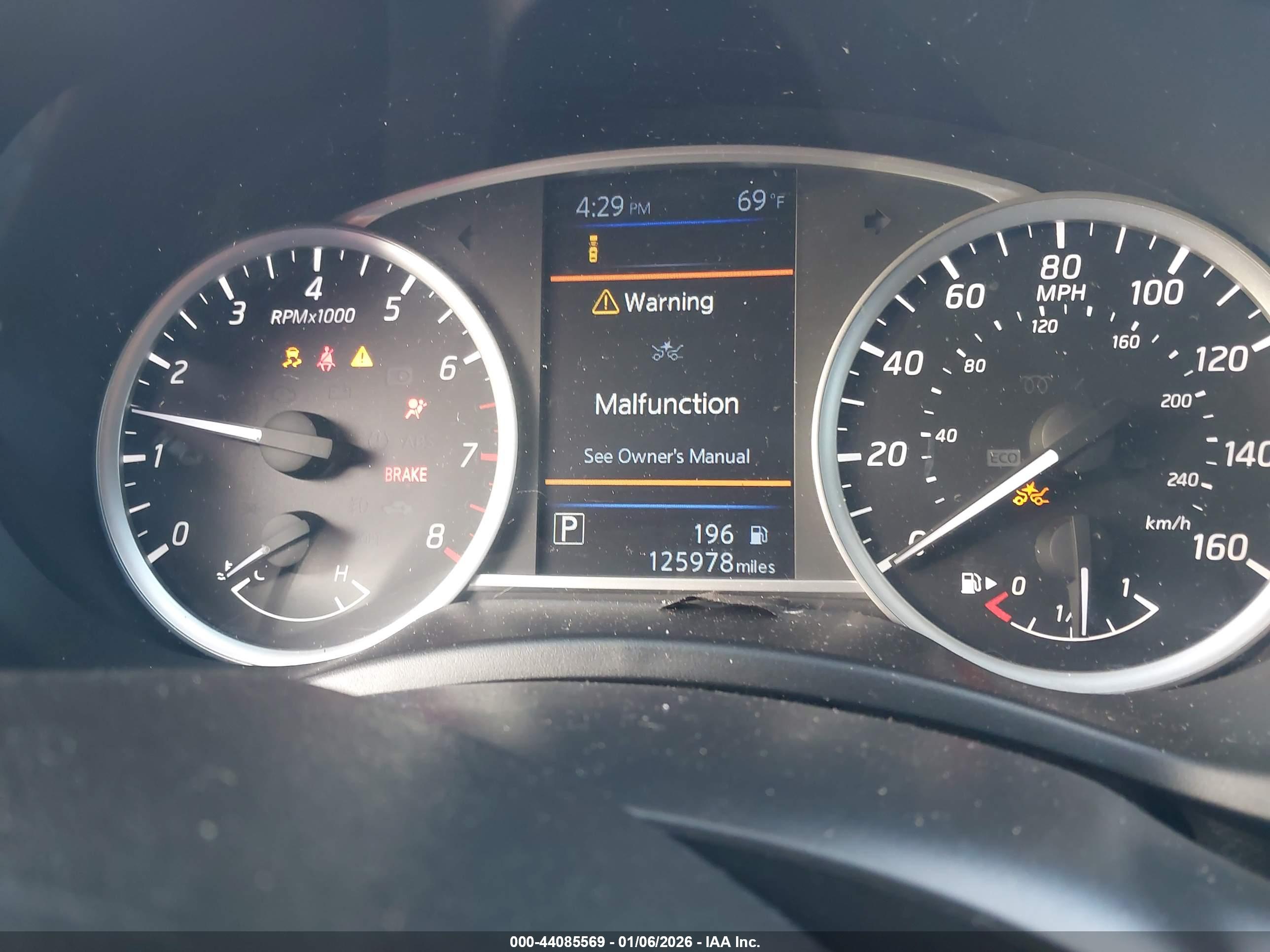 NISSAN SENTRA image 7