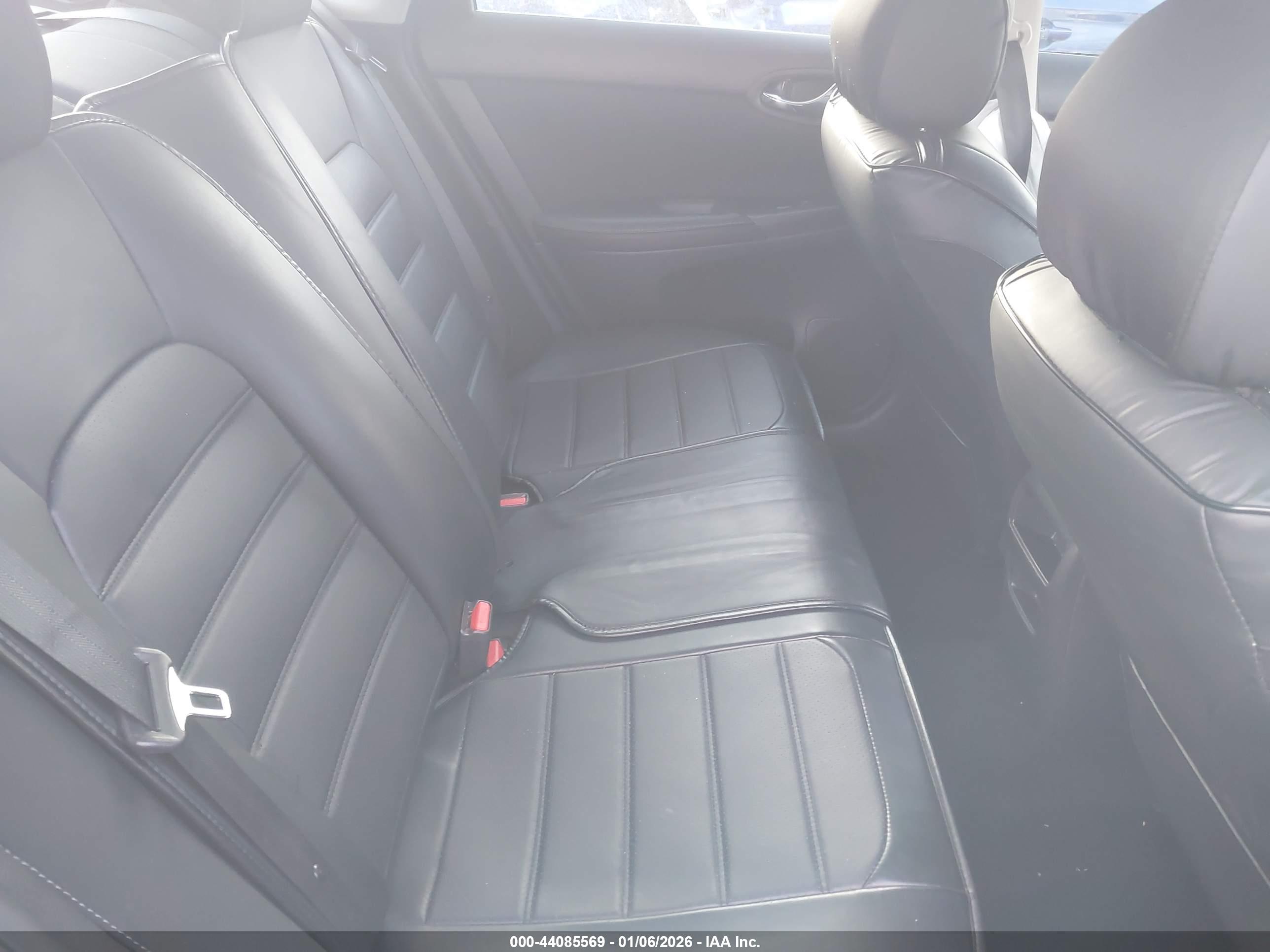 NISSAN SENTRA image 8