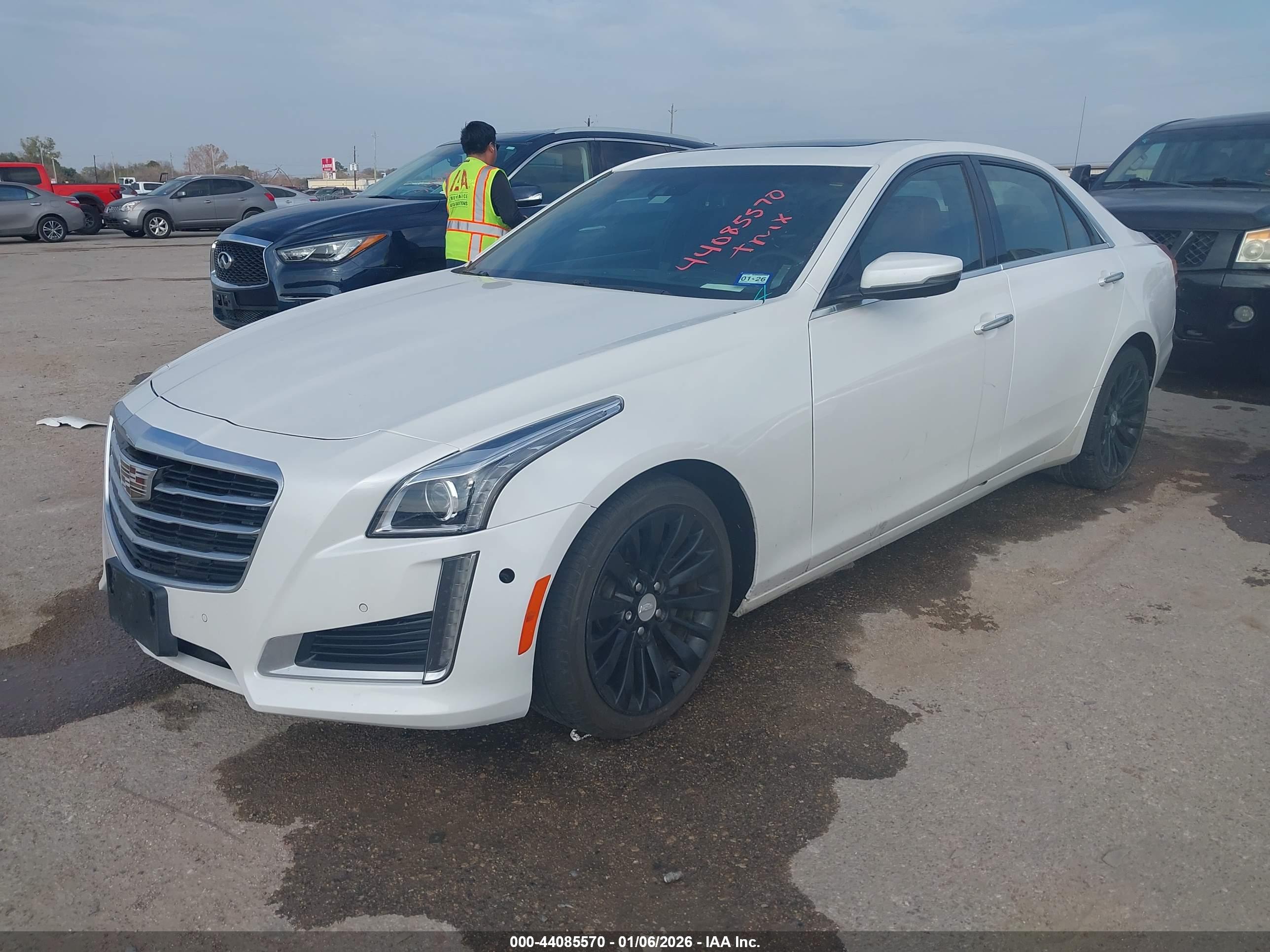 CADILLAC CTS image 2