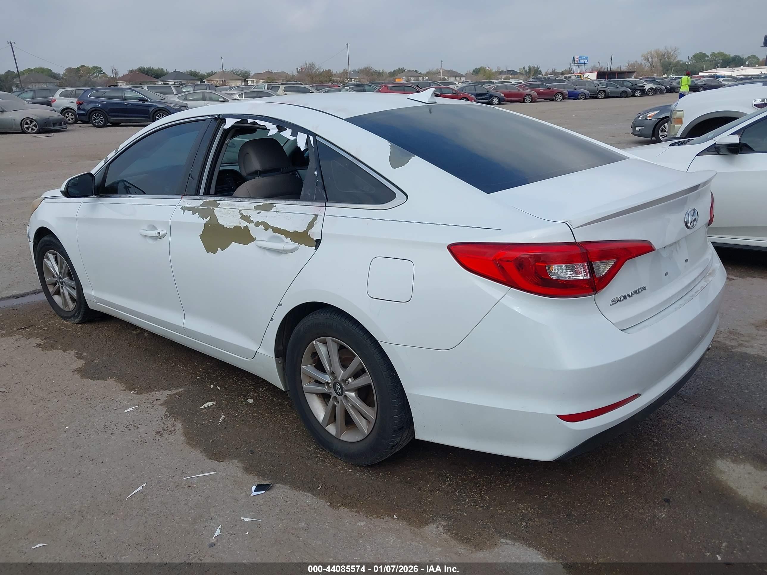 HYUNDAI SONATA image 3