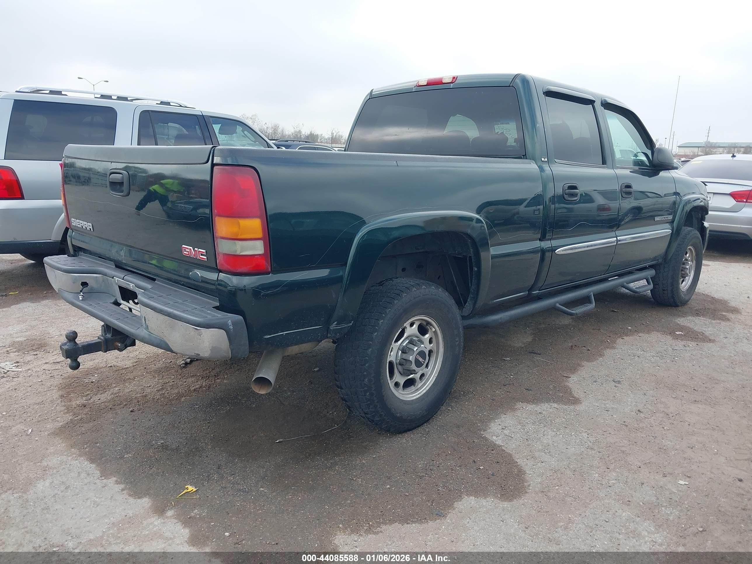 GMC SIERRA image 4